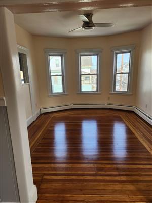 17 Wheeler Ave, South Medford