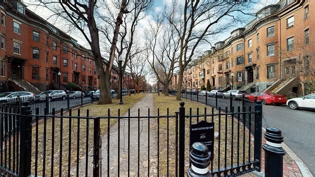 26 Worcester Sq, South End