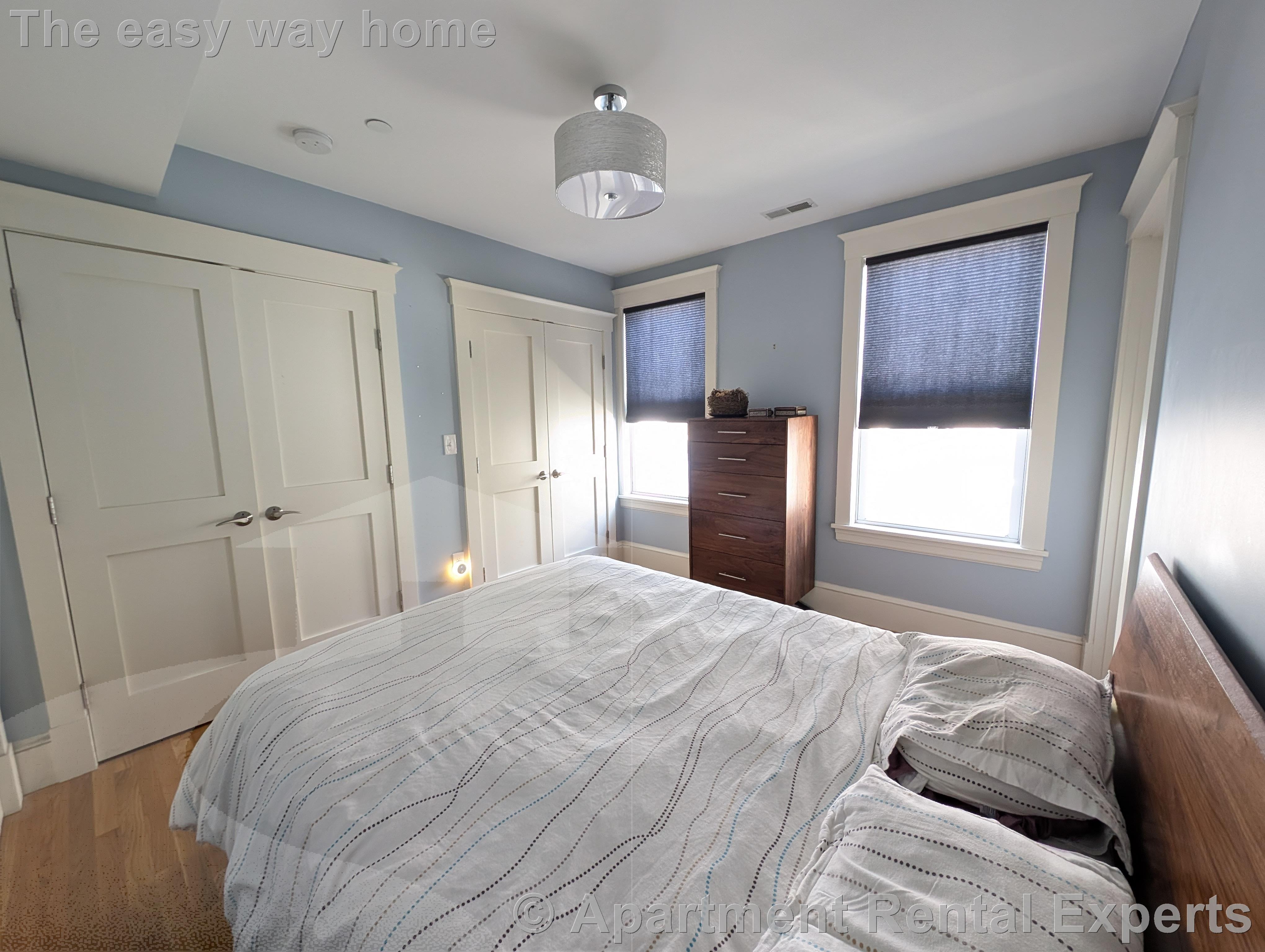 29 Cameron Ave, Davis Square