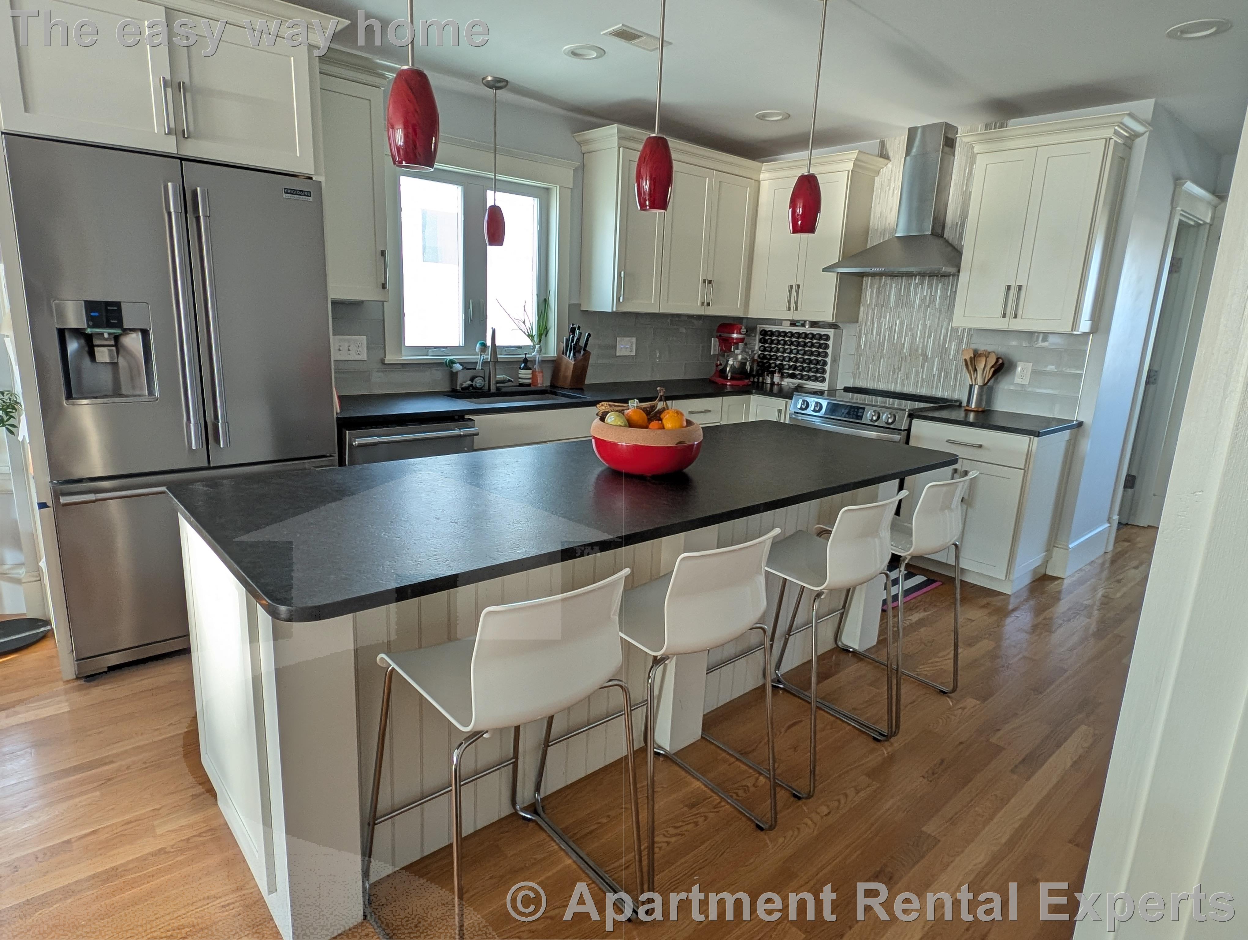 29 Cameron Ave, Davis Square