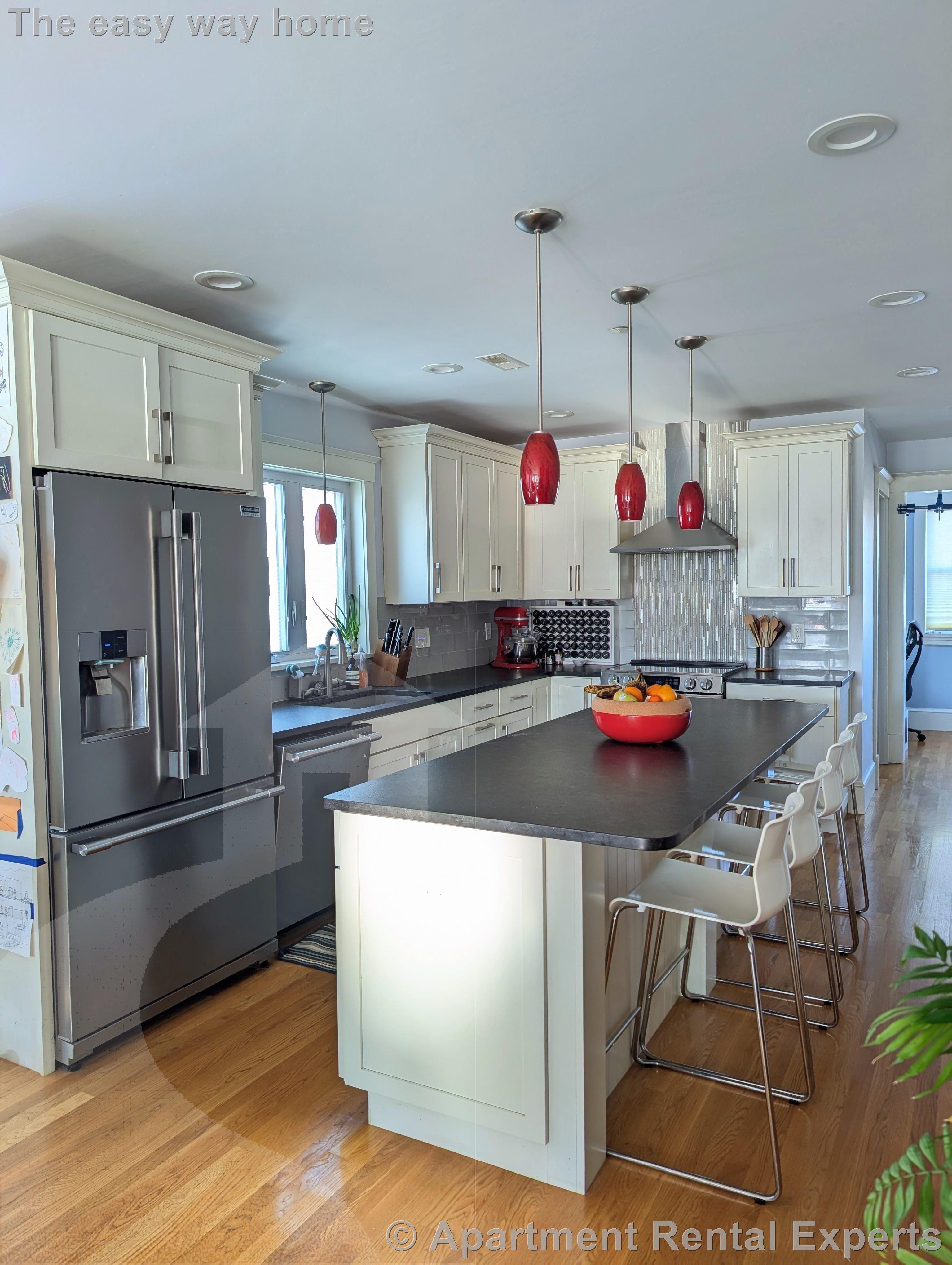 29 Cameron Ave, Davis Square