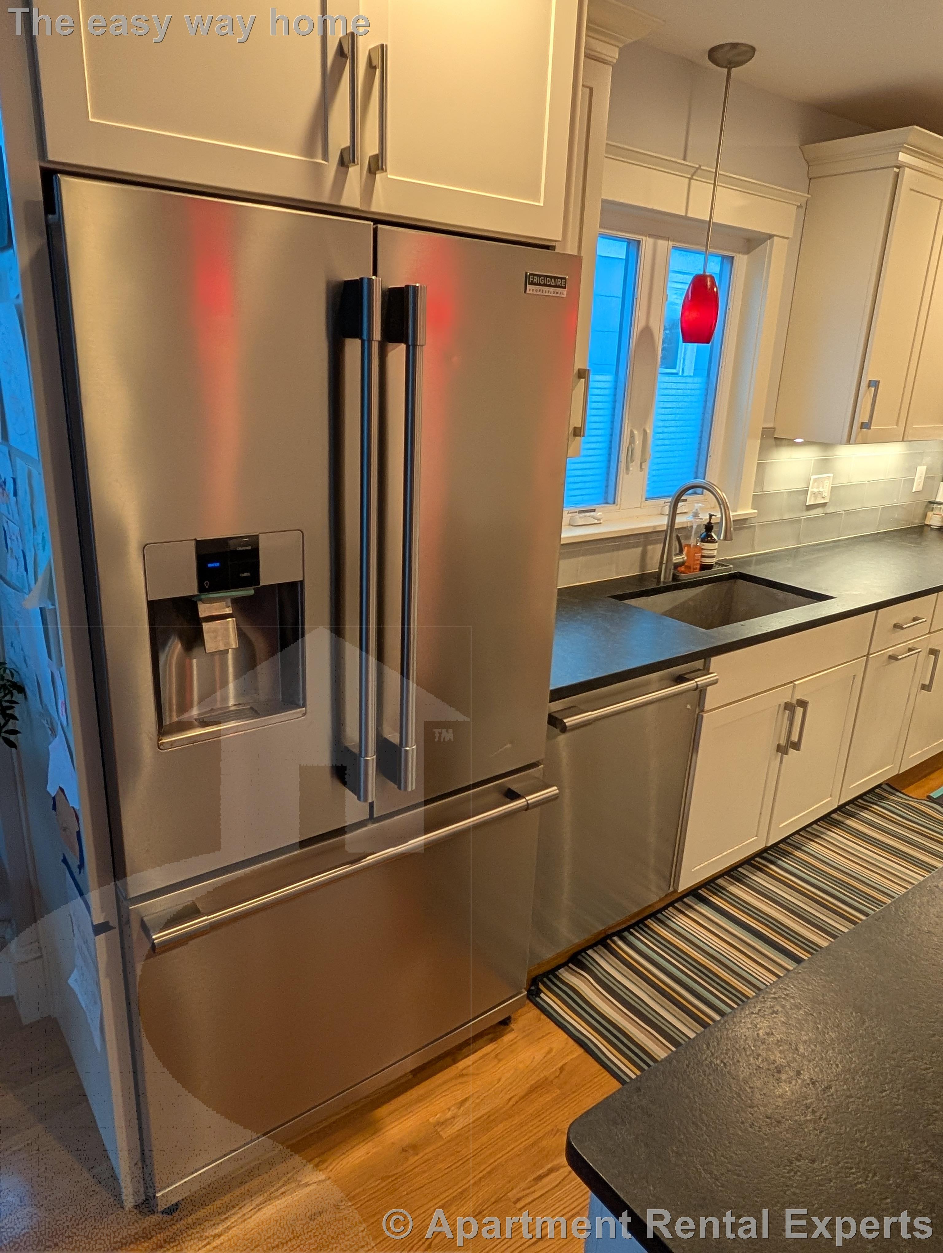 29 Cameron Ave, Davis Square