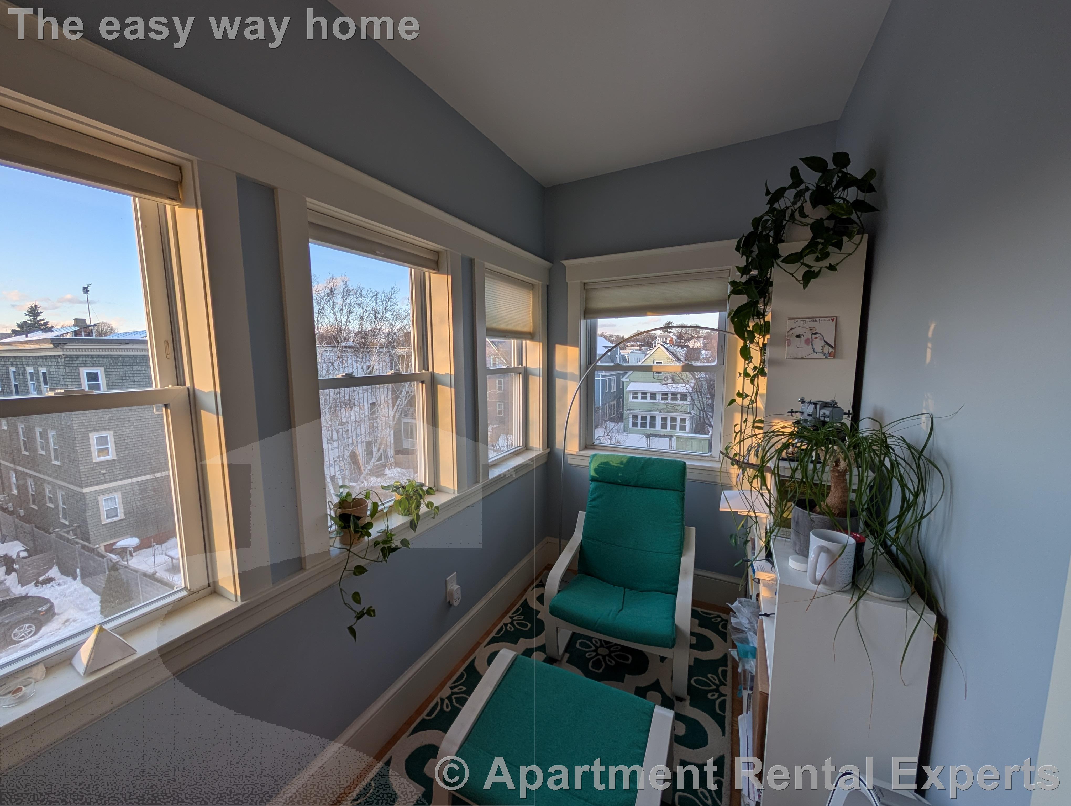 29 Cameron Ave, Davis Square