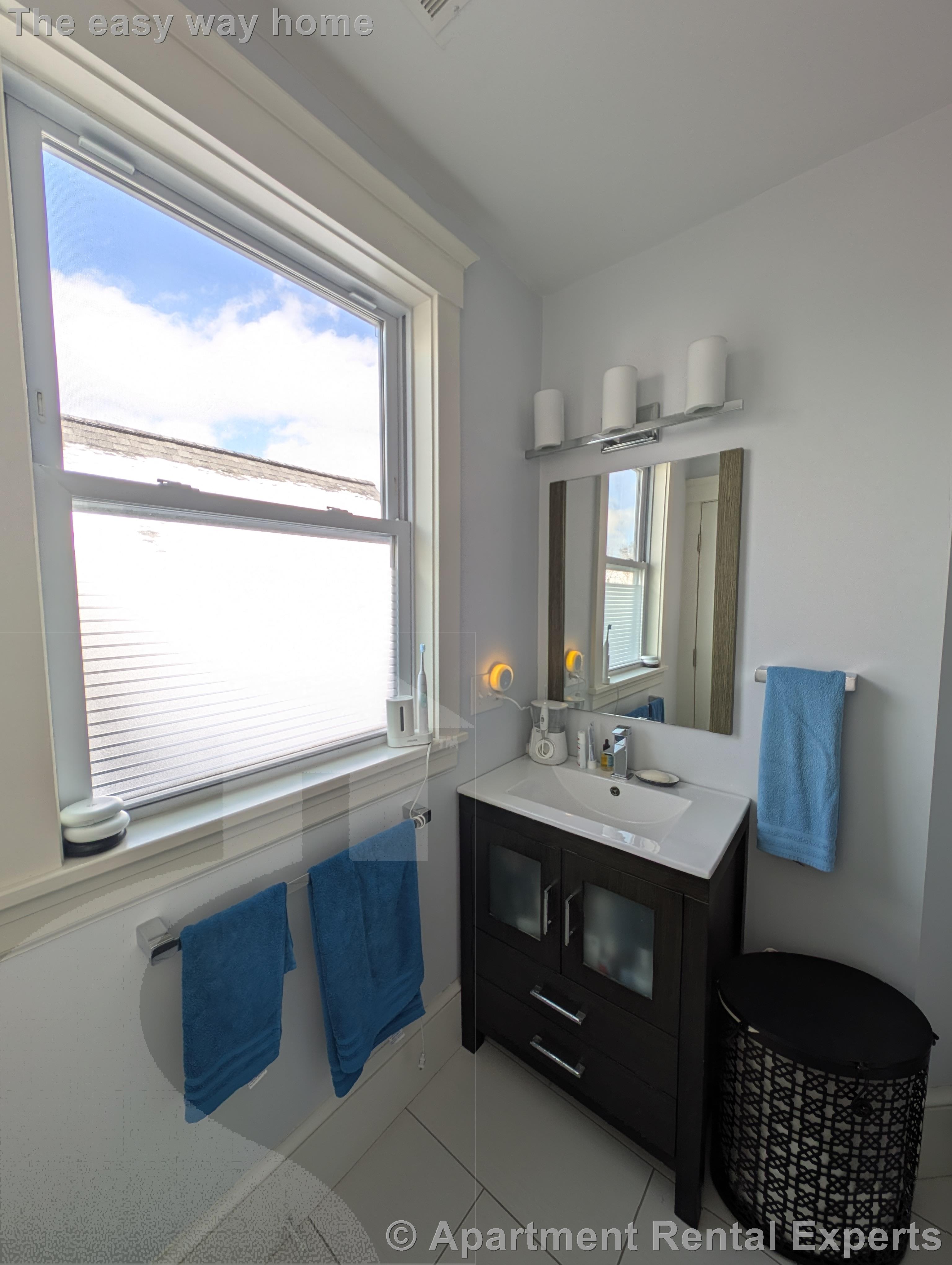 29 Cameron Ave, Davis Square