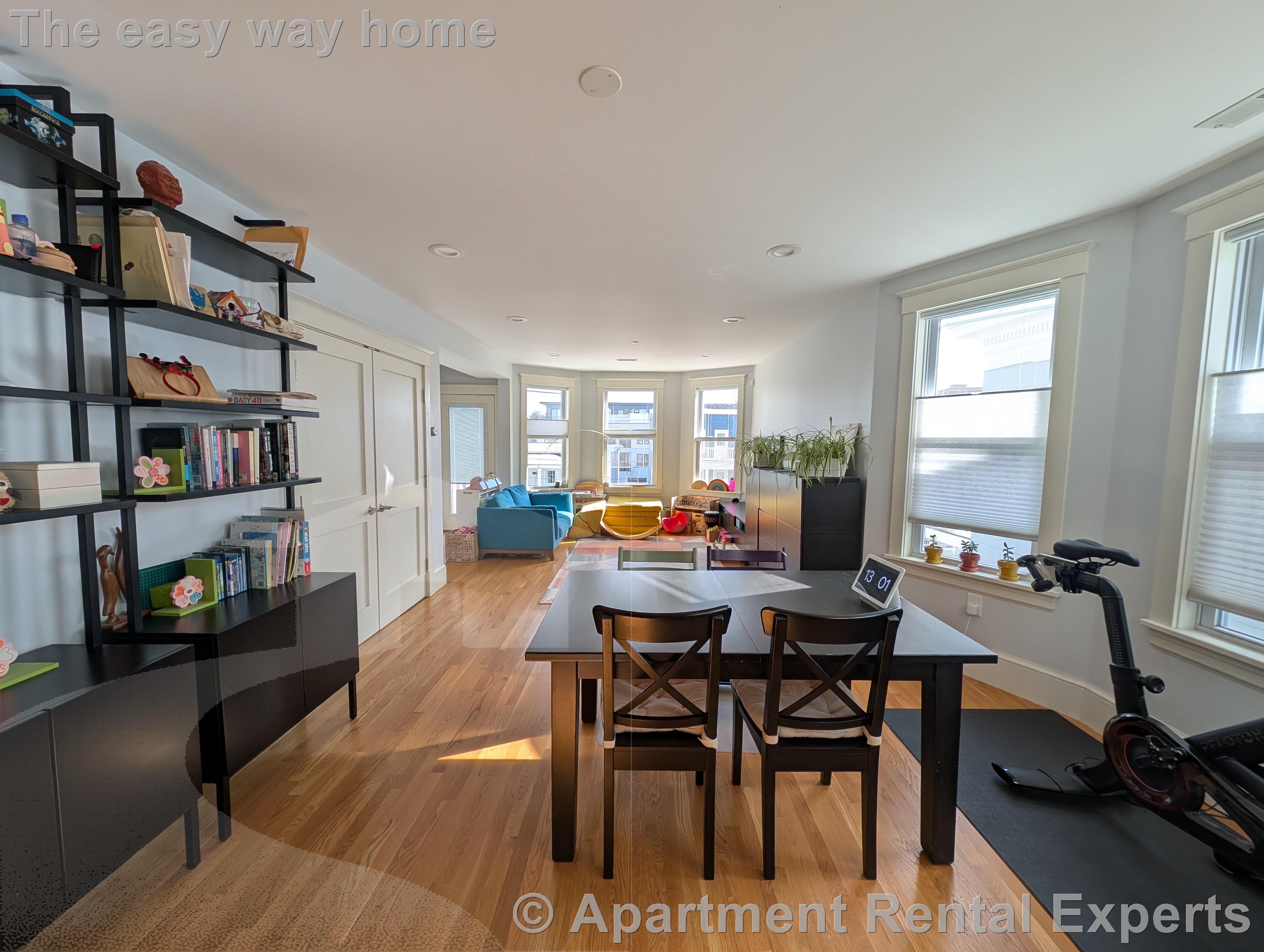 29 Cameron Ave, Davis Square