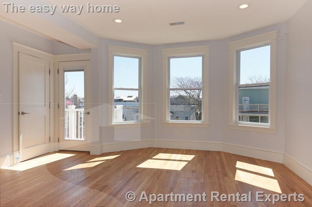 29 Cameron Ave, Davis Square