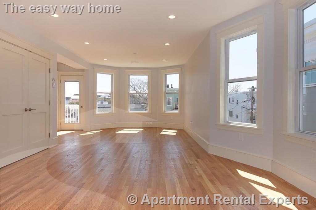 29 Cameron Ave, Davis Square