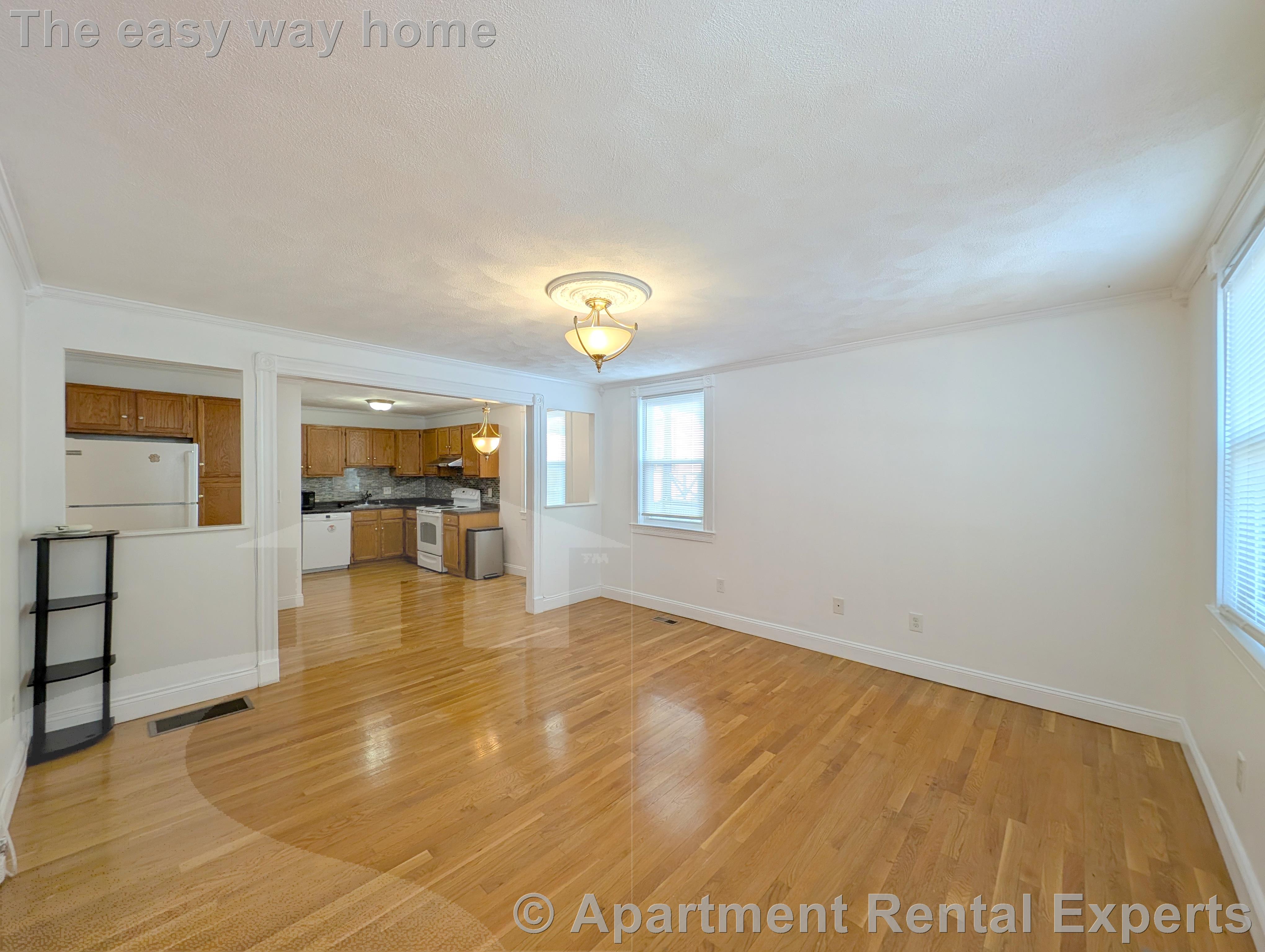 72-74 Washington St, Malden Center