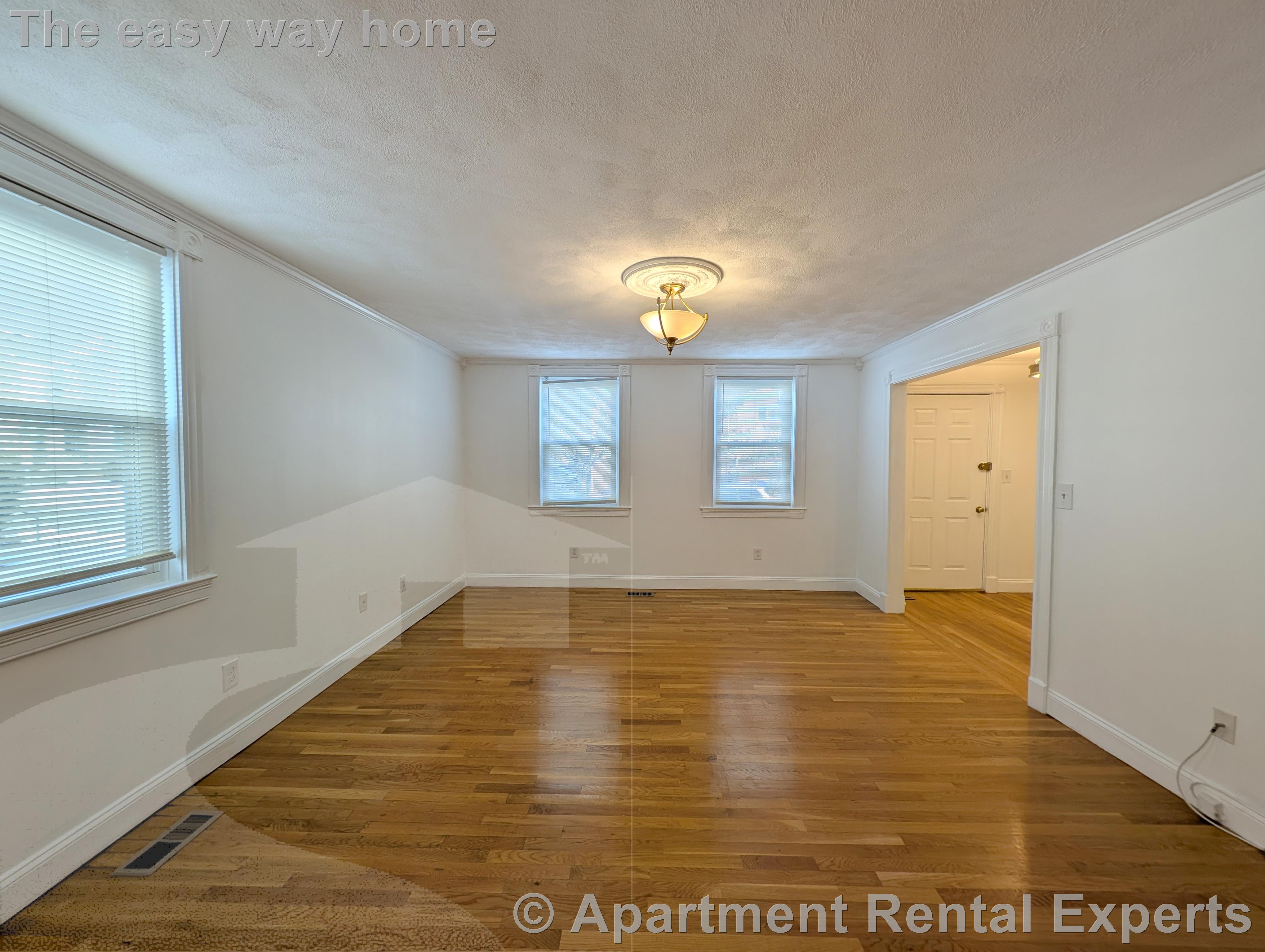 72-74 Washington St, Malden Center