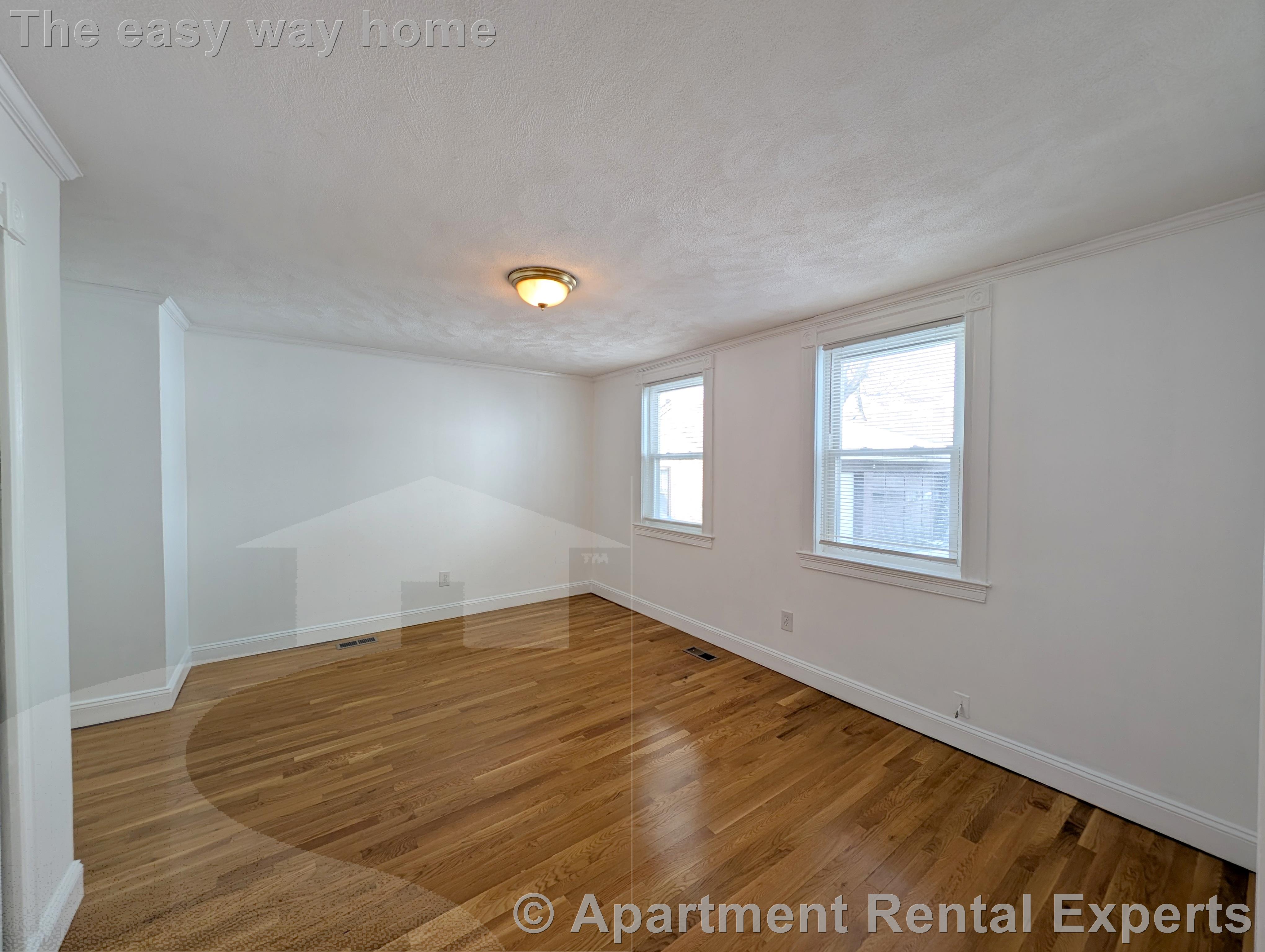 72-74 Washington St, Malden Center