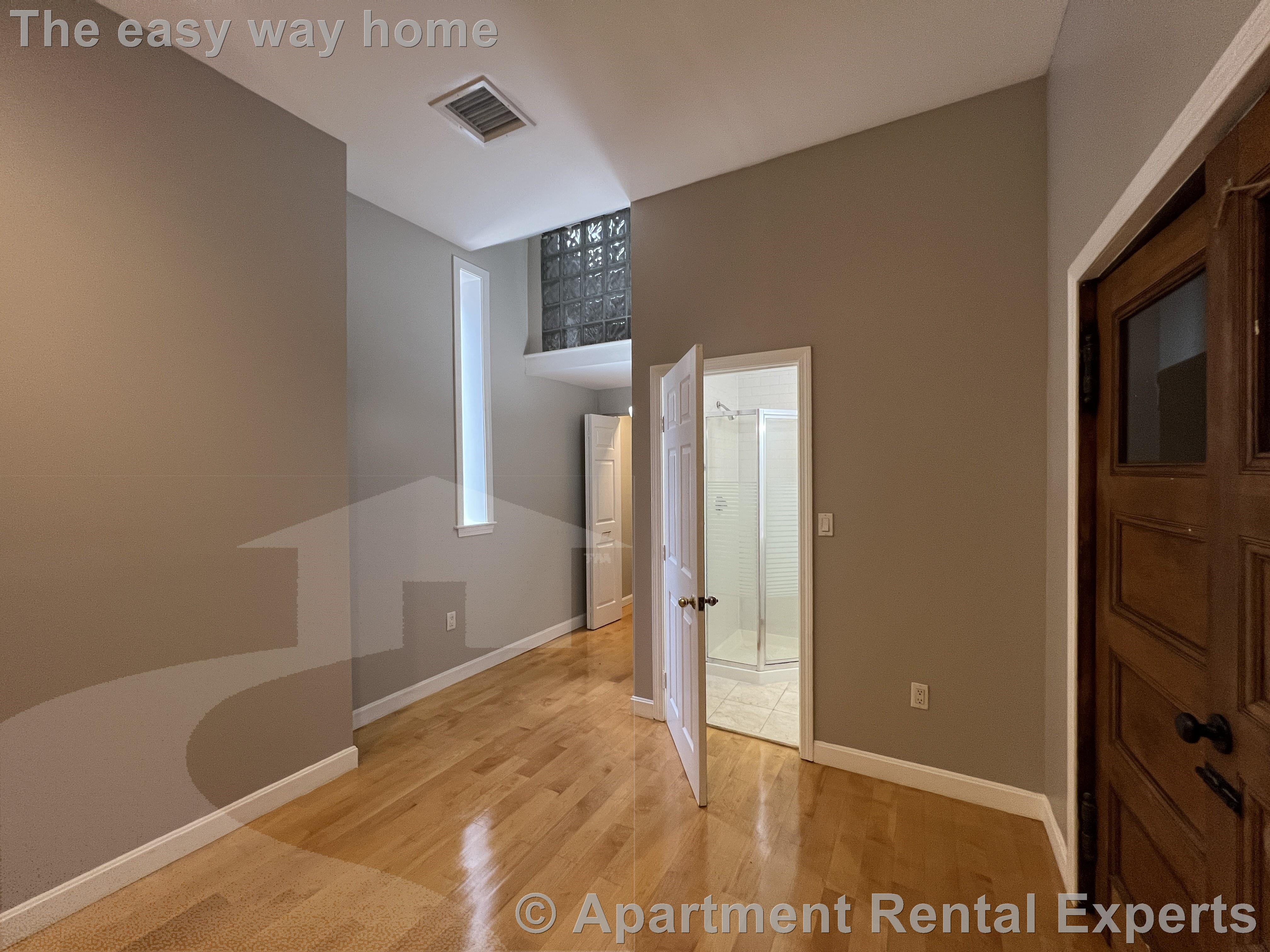 17 Bow St, Union Square