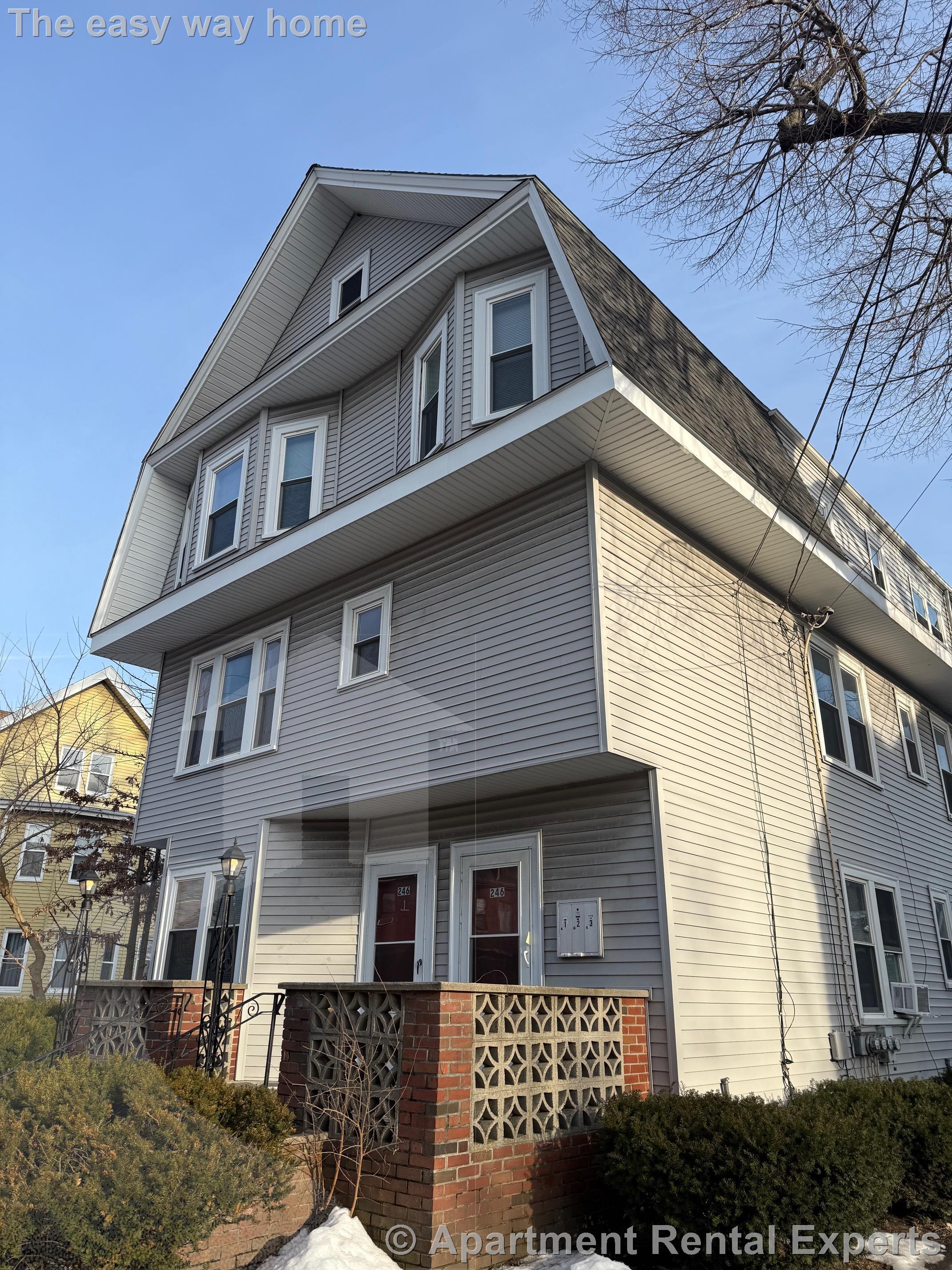 246 Harvard St, Powderhouse