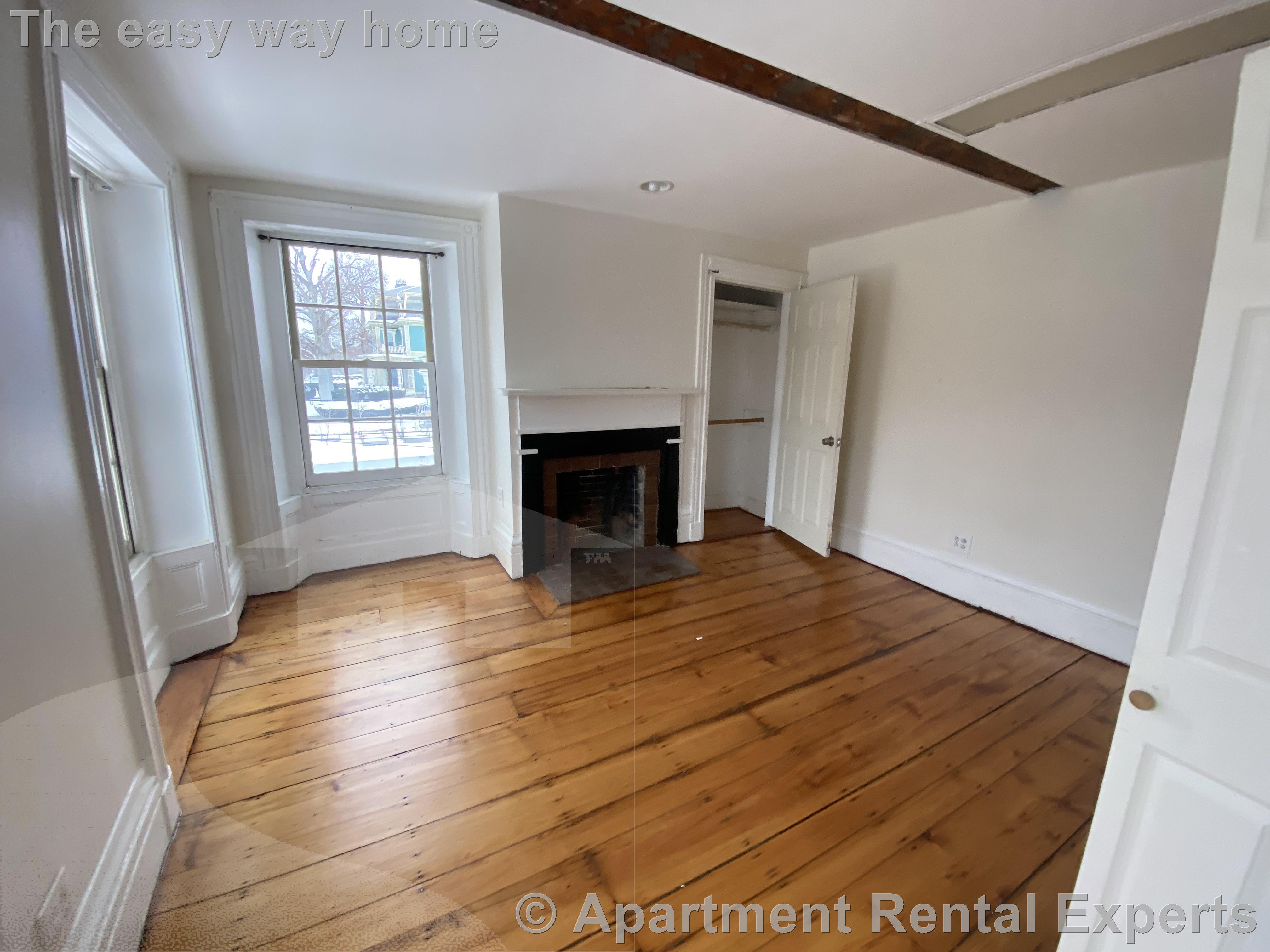 23 Forest St, Medford Square