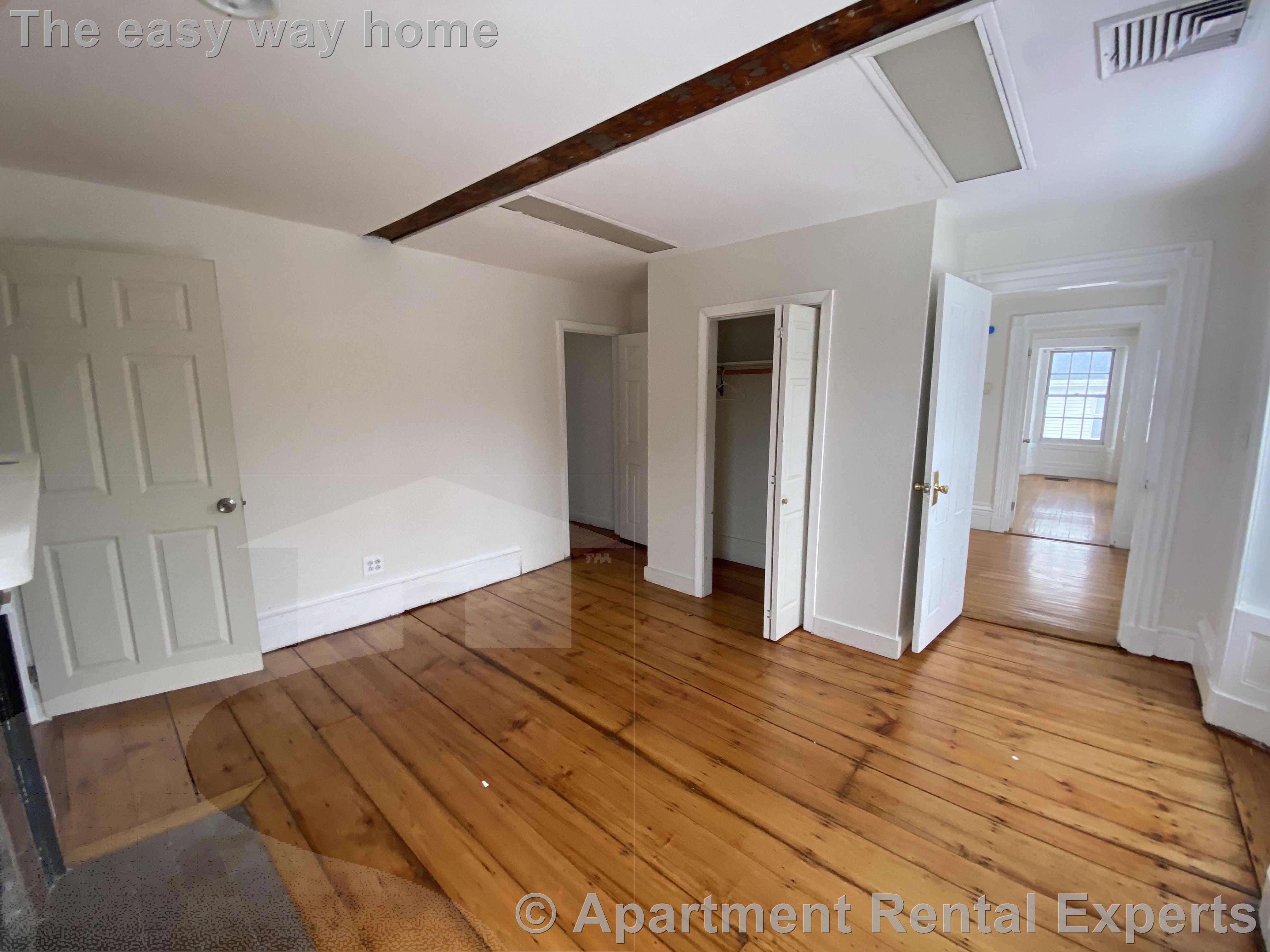 23 Forest St, Medford Square