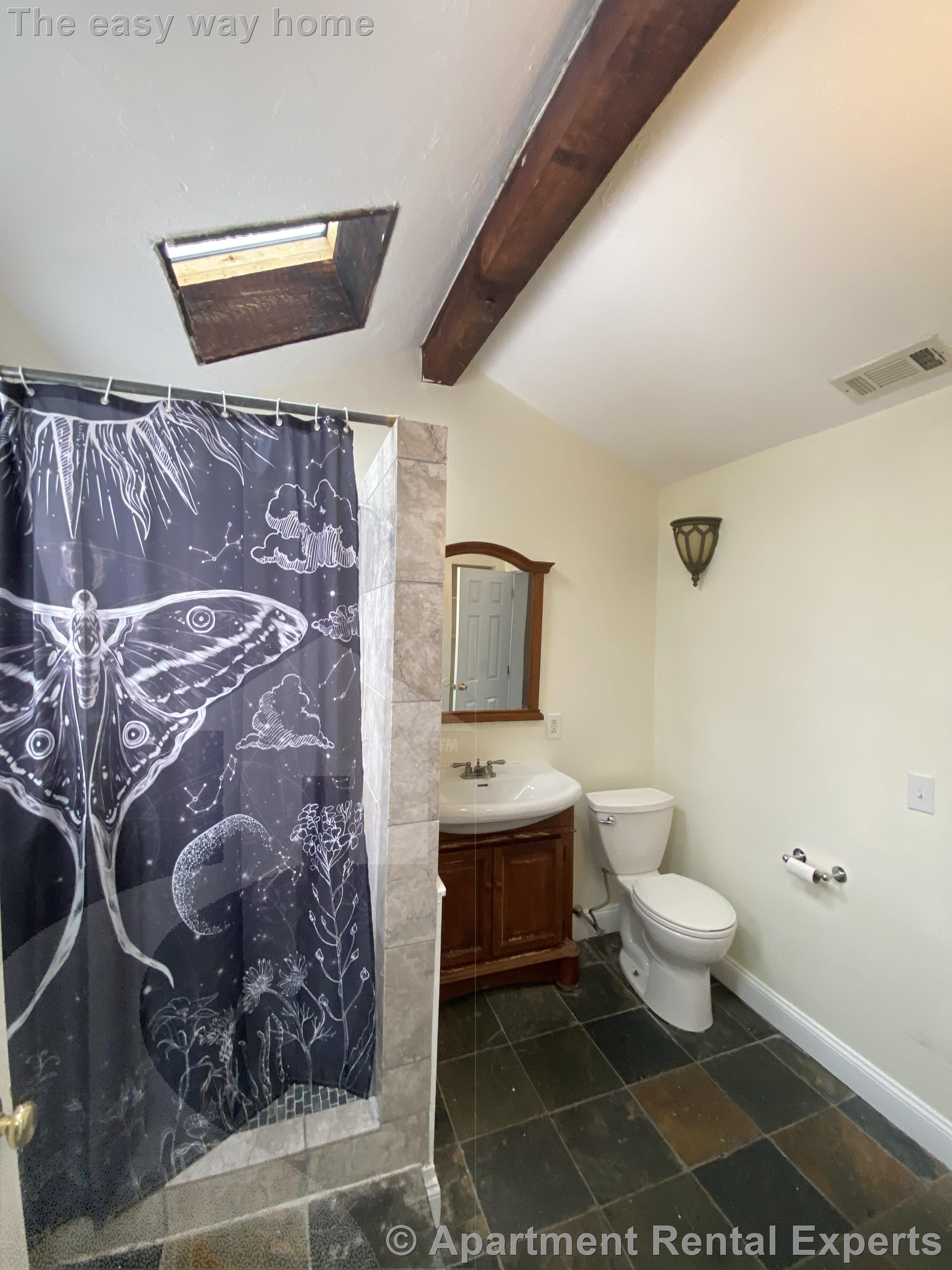 23 Forest St, Medford Square