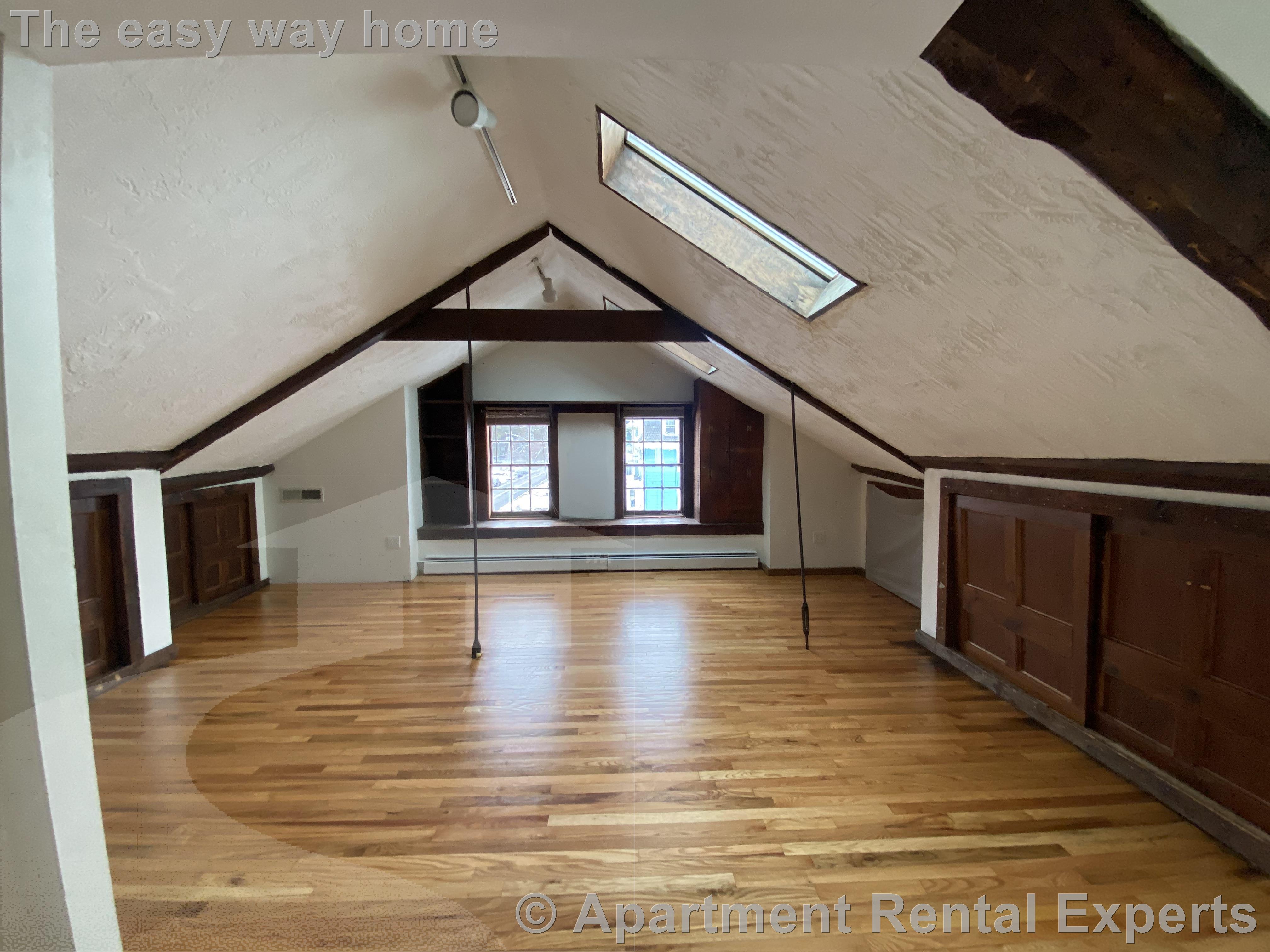 23 Forest St, Medford Square