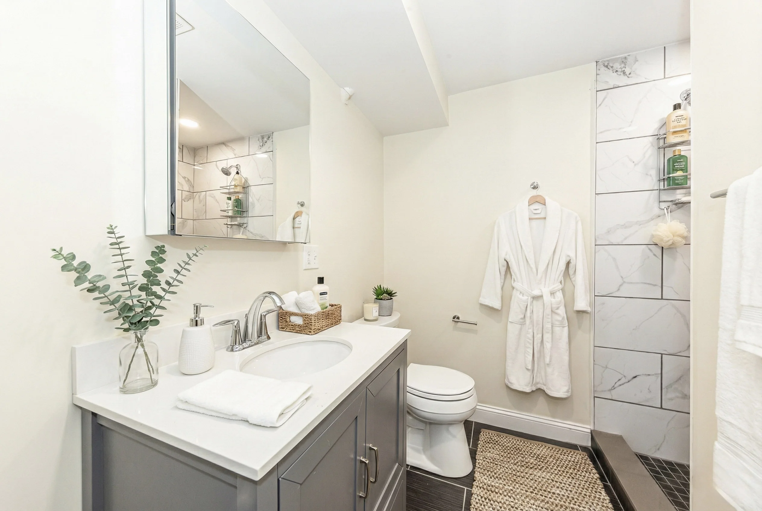 48 Caldwell Rd, West End