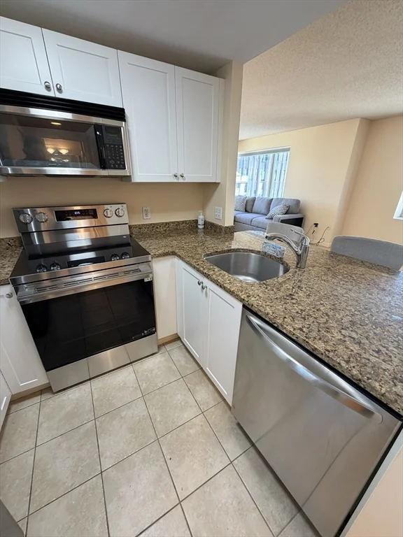 8 Museum Way, East Cambridge