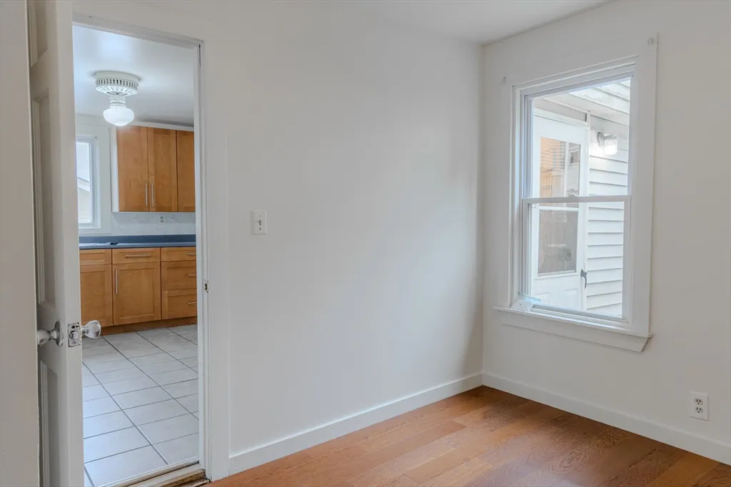 34 Perkins St, Gloucester