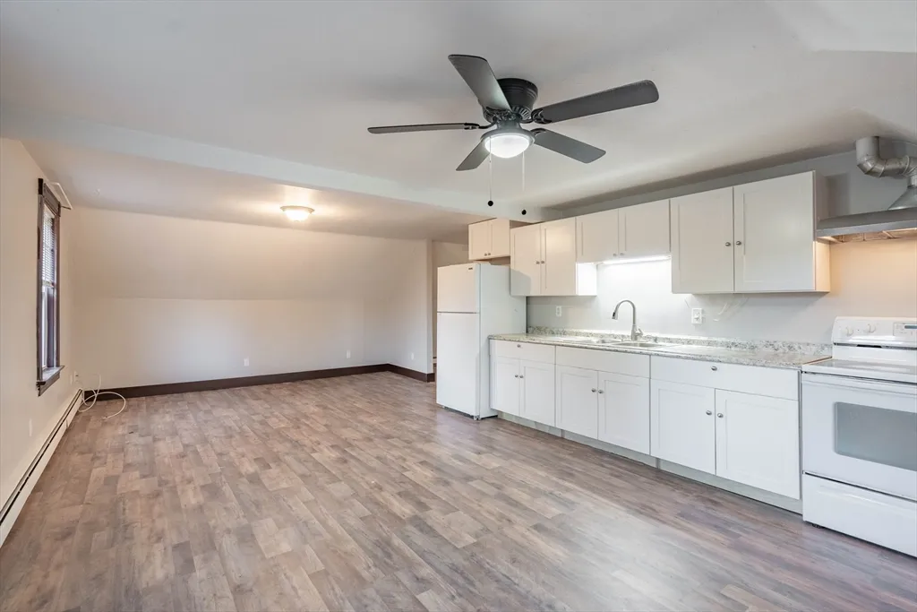 85 East Main St, West Brookfield