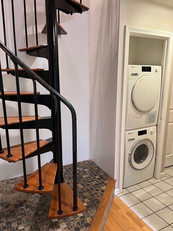 15 Church St, Natick