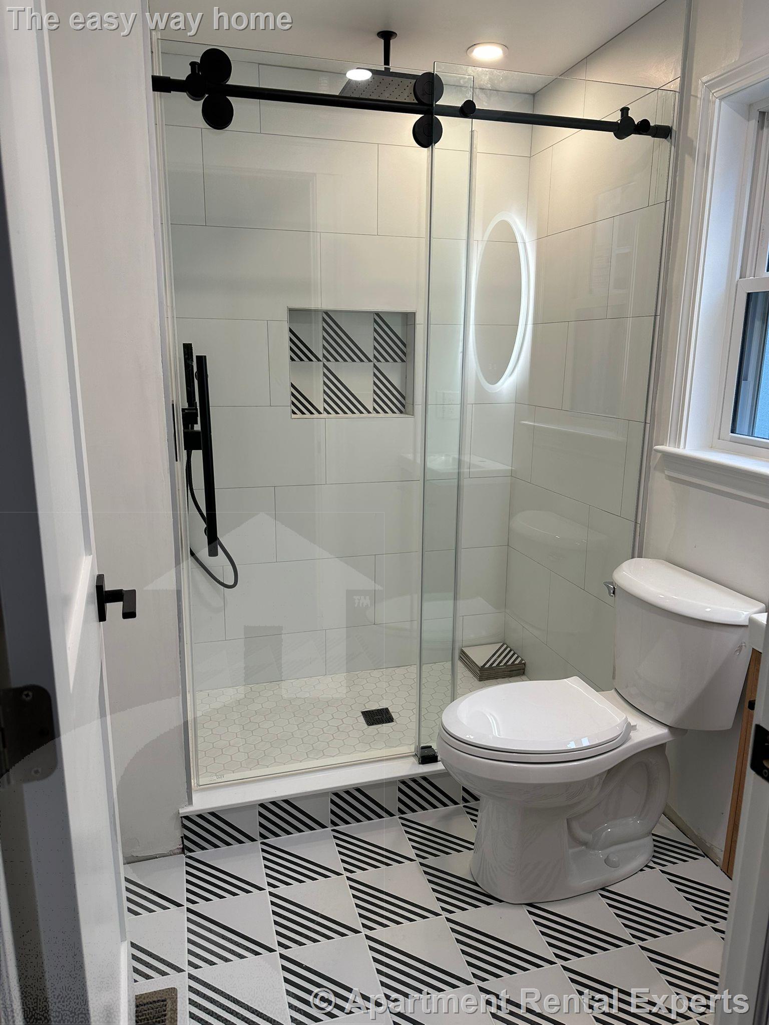 7 Dickson St, Teele Square