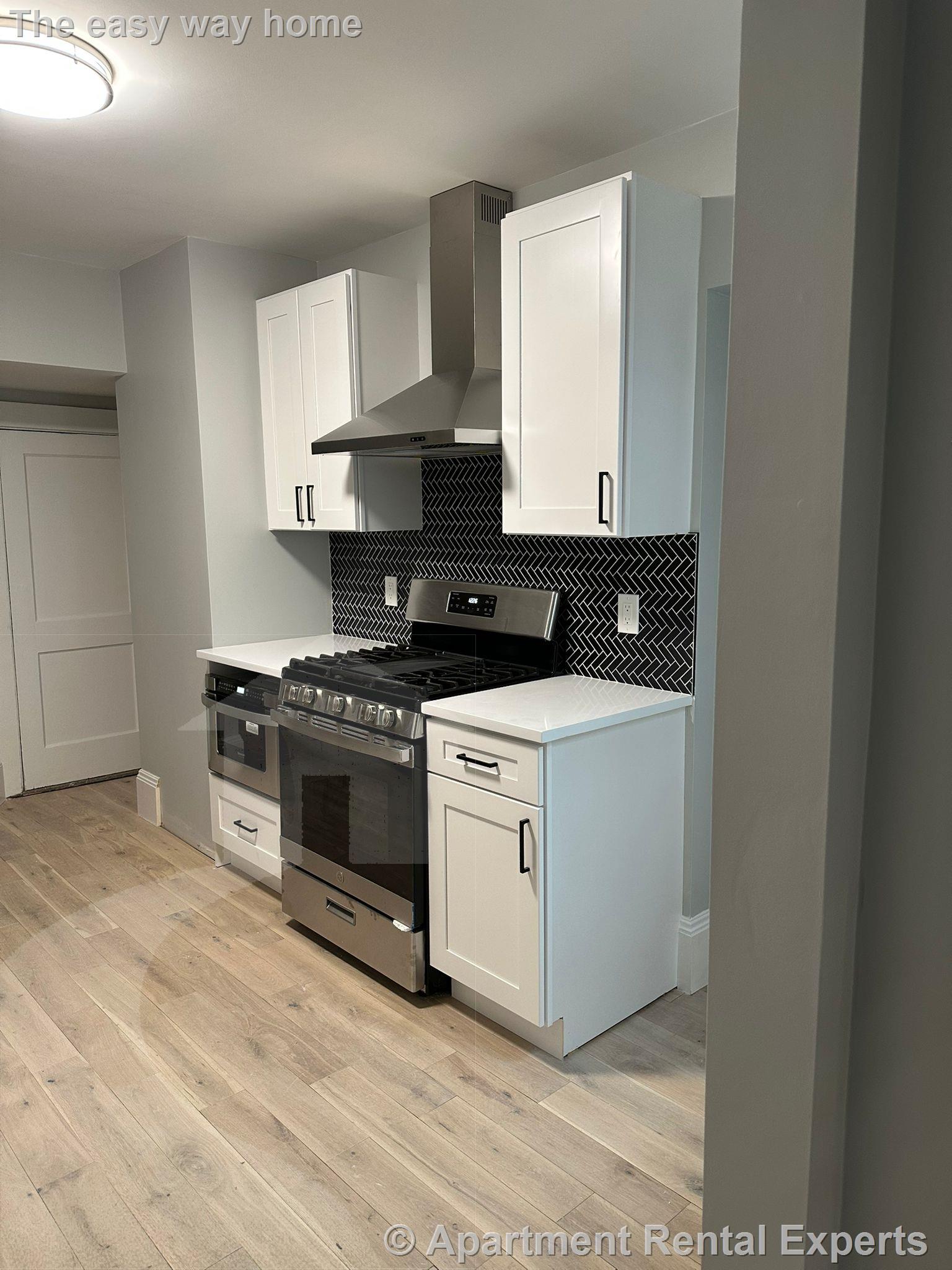 7 Dickson St, Teele Square