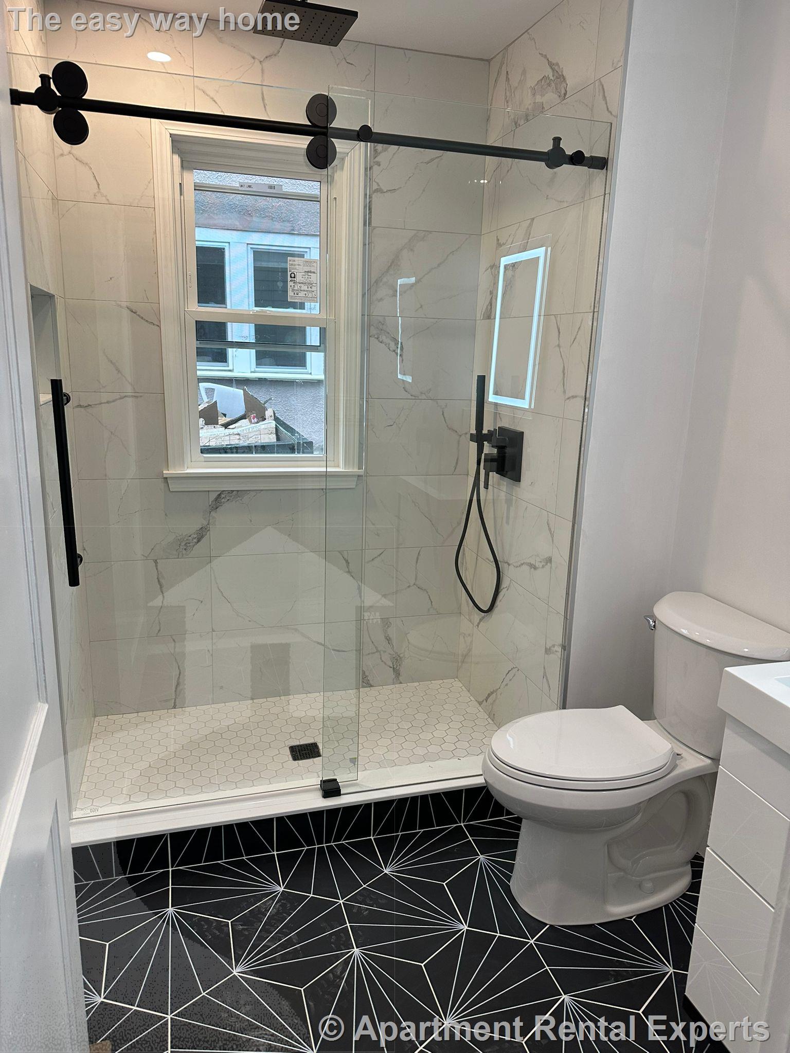 7 Dickson St, Teele Square