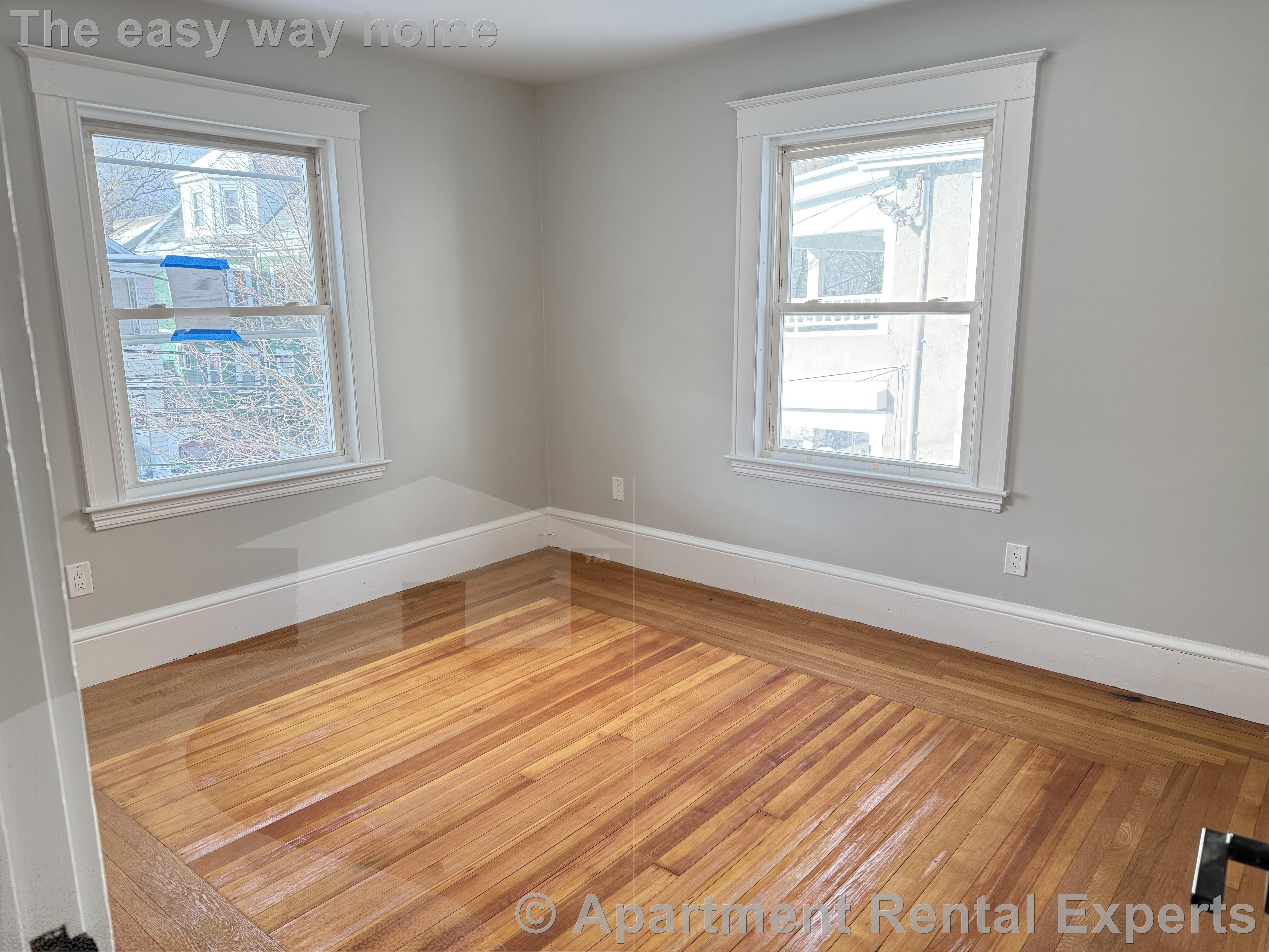 7 Dickson St, Teele Square