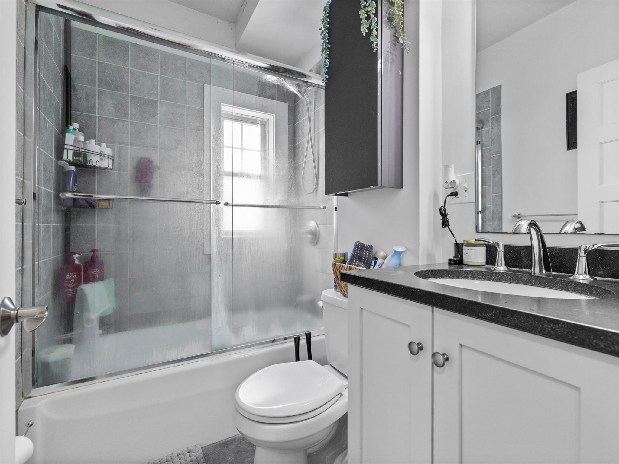 80 Bowdoin St, South Medford