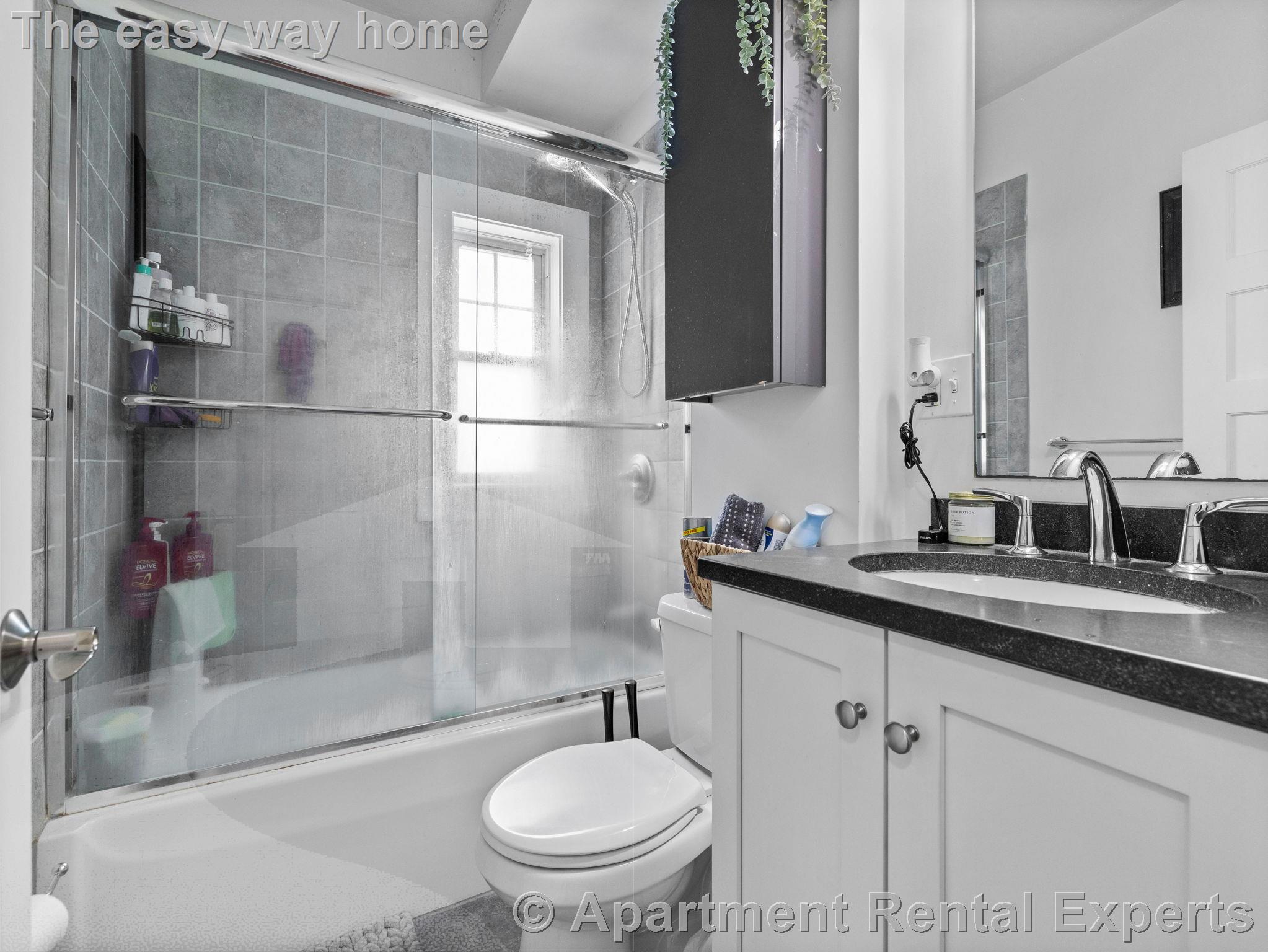 80 Bowdoin St, Tufts