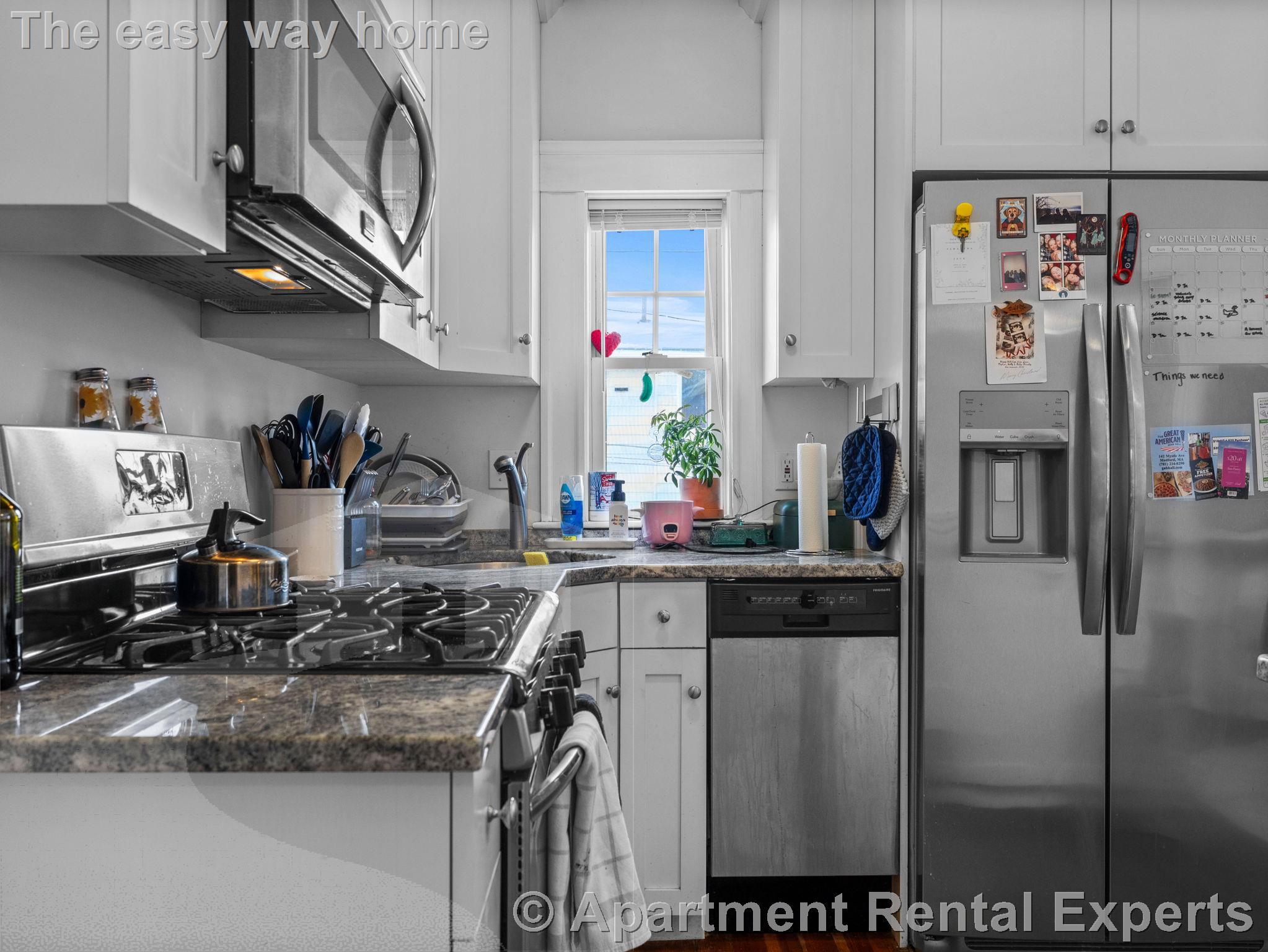 78 Bowdoin St, Tufts