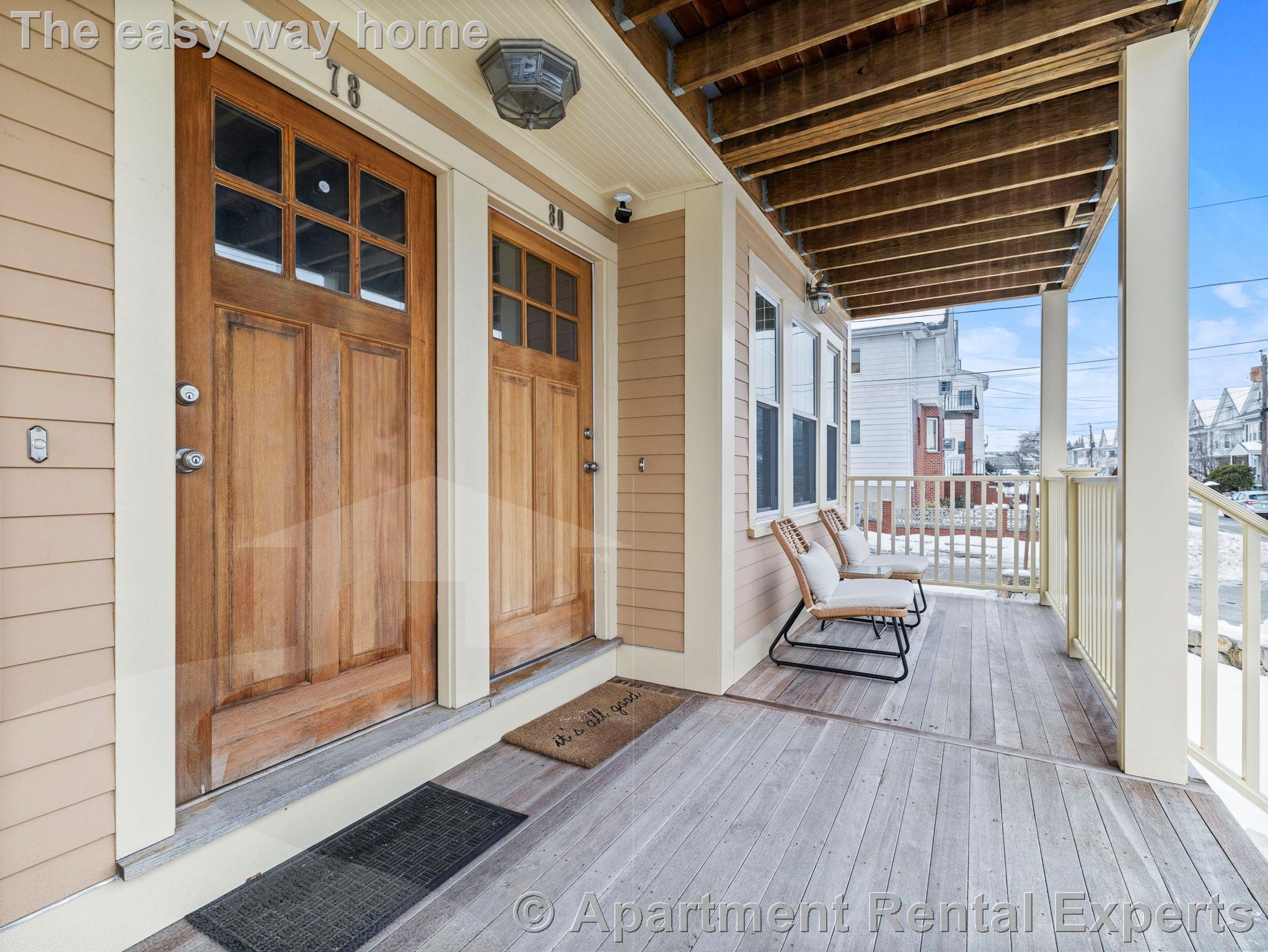 78 Bowdoin St, Tufts