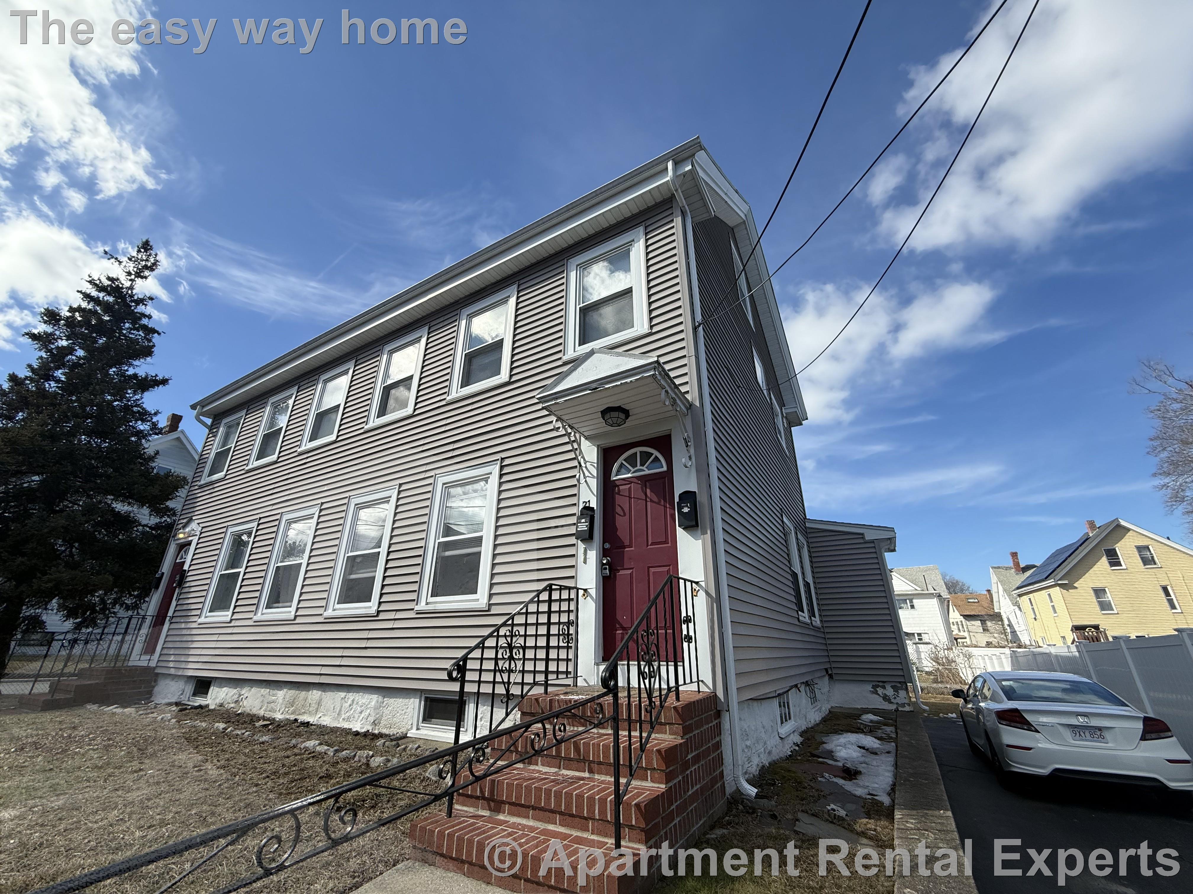 21 Ashland St, Malden Center