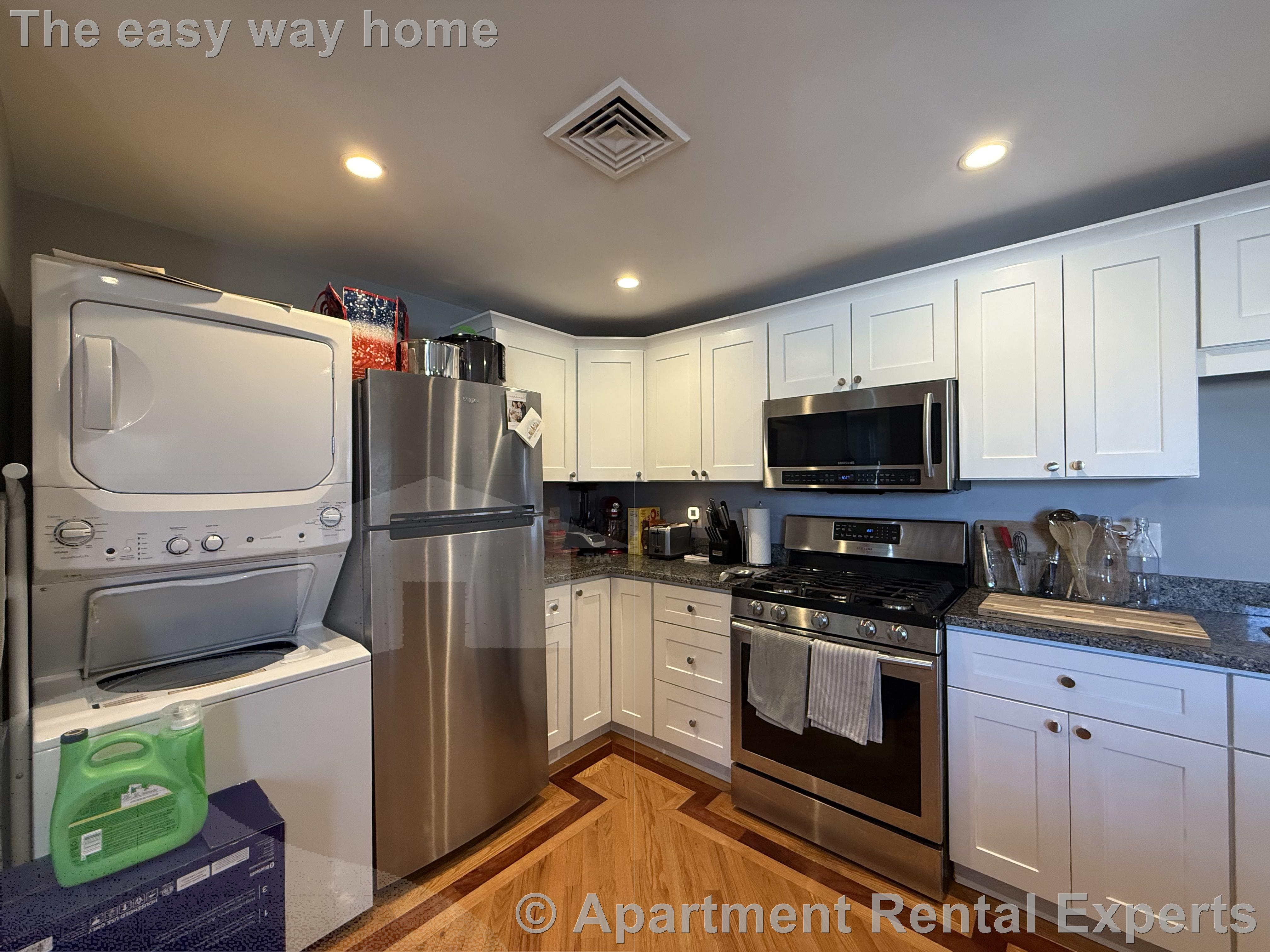 21 Ashland St, Malden Center