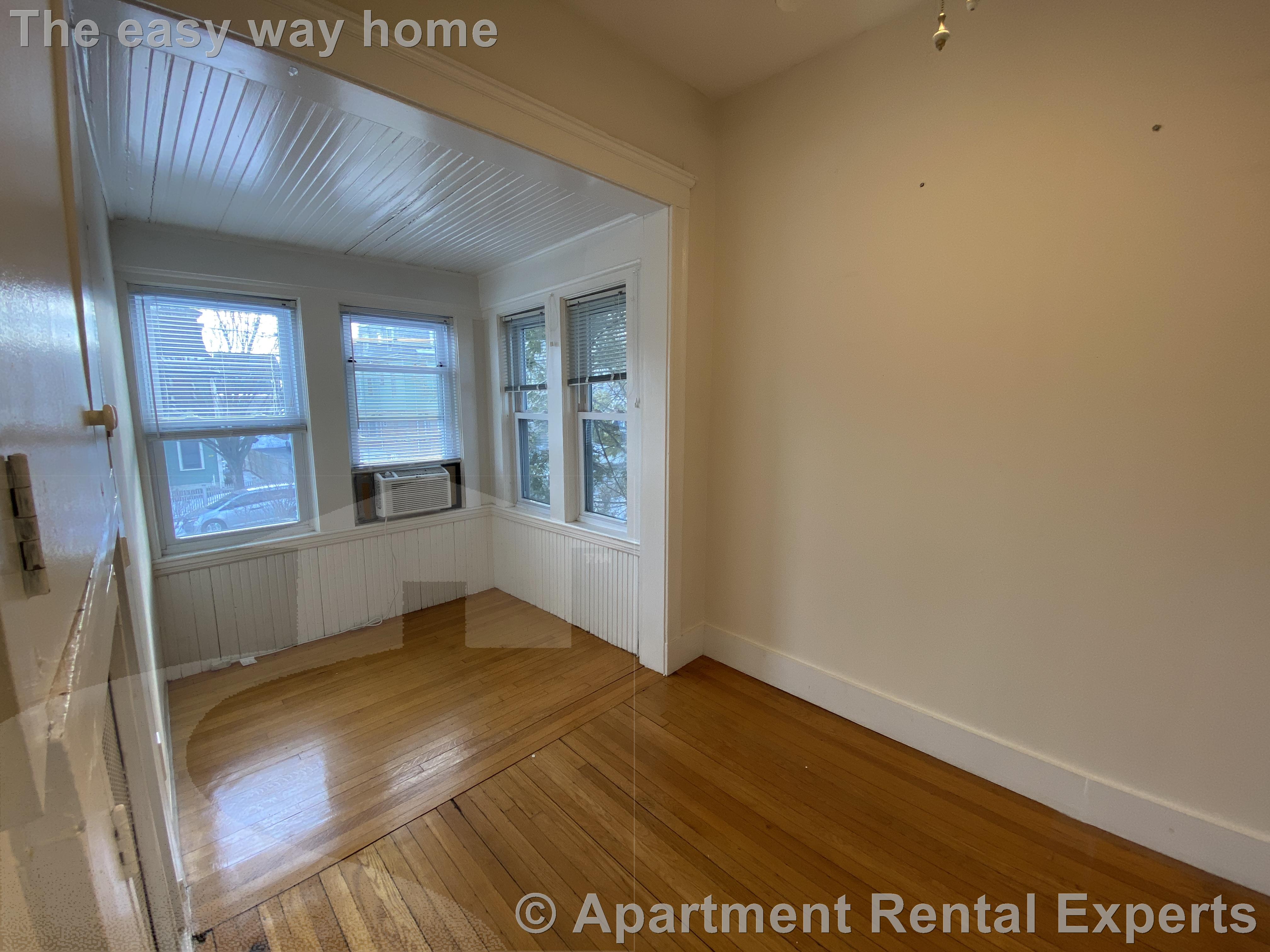 87 Summer St, Spring Hill