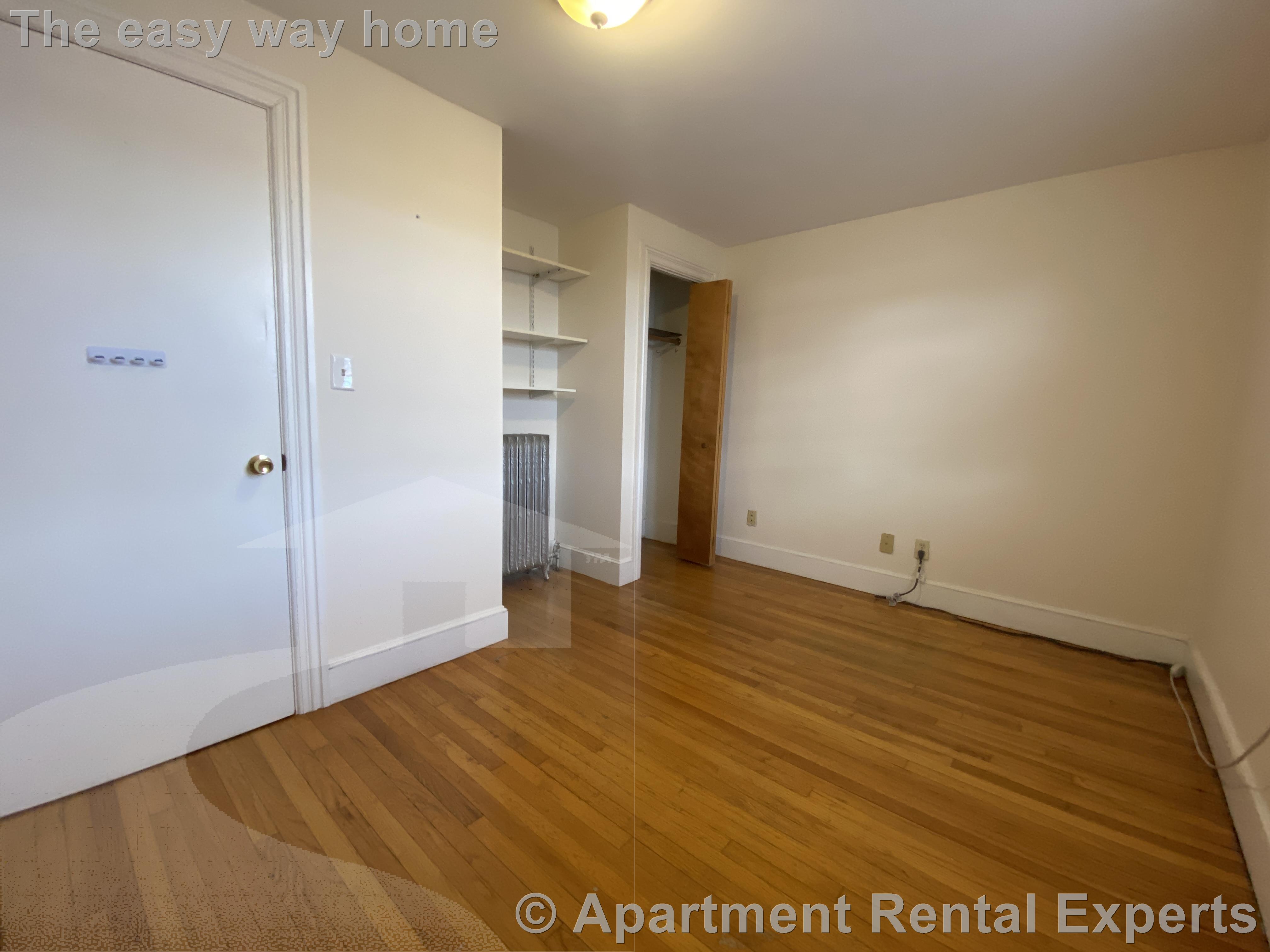 87 Summer St, Spring Hill