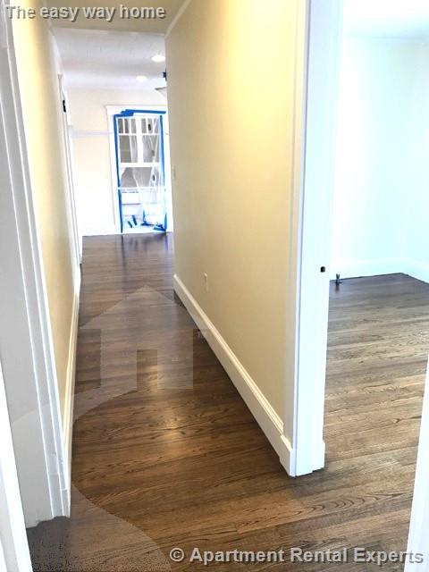 119 Burget Ave, Tufts