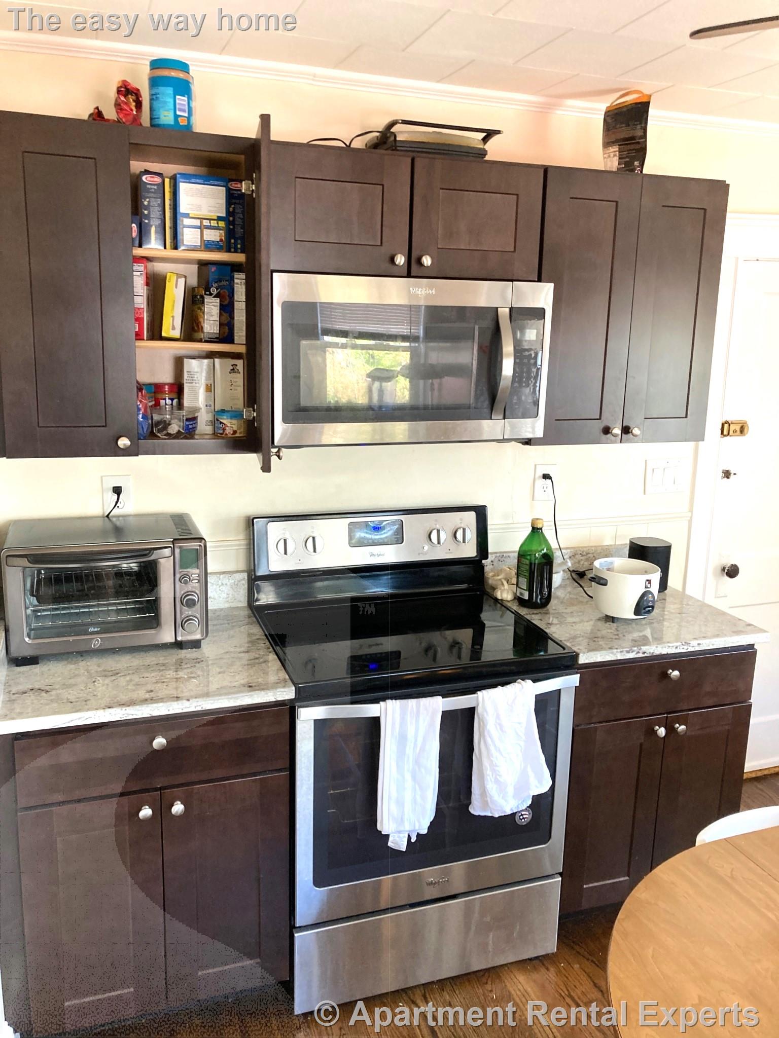 119 Burget Ave, Tufts