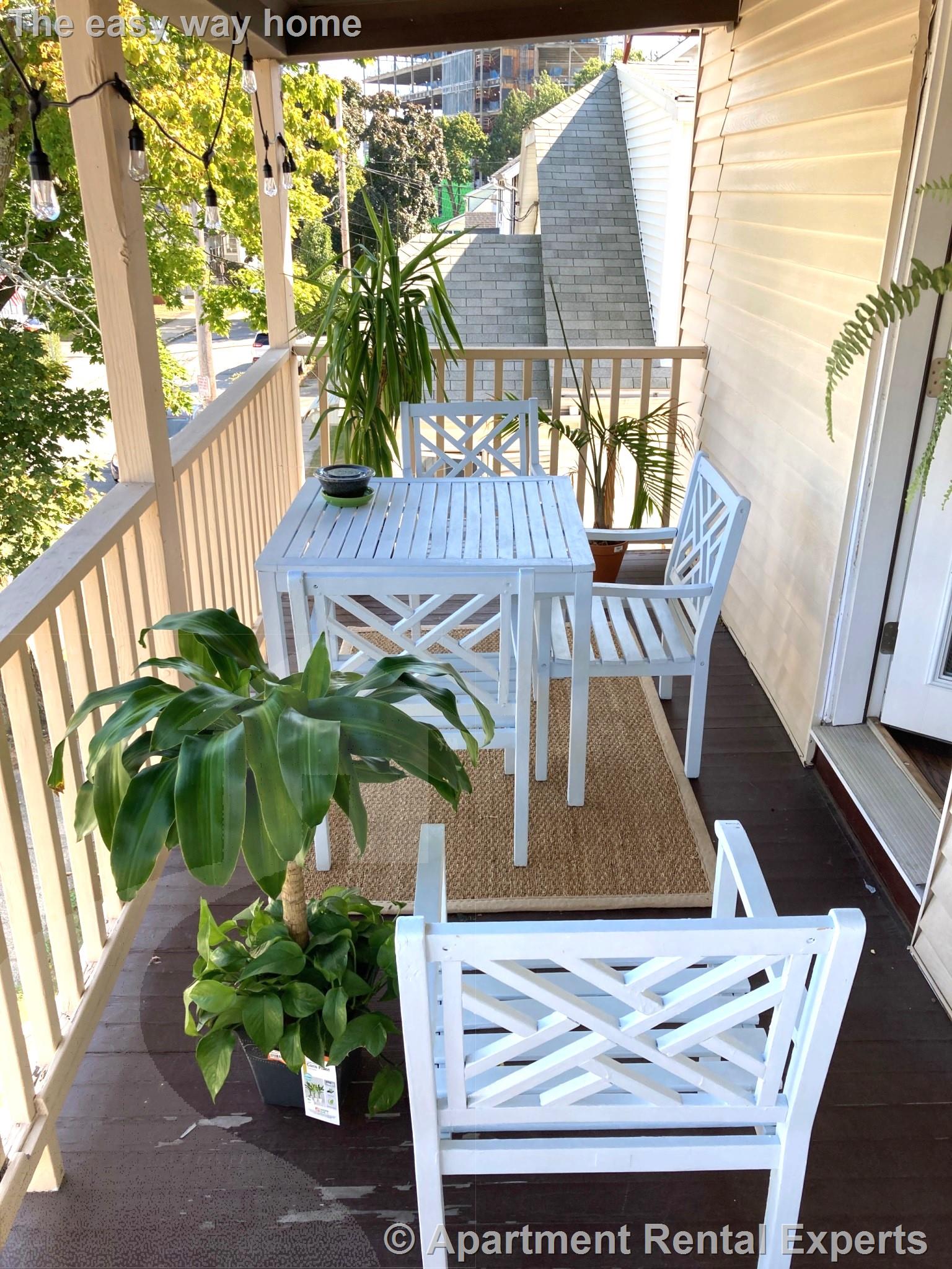 119 Burget Ave, Tufts