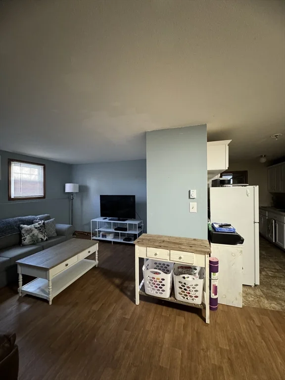 297 Ashland, Southbridge