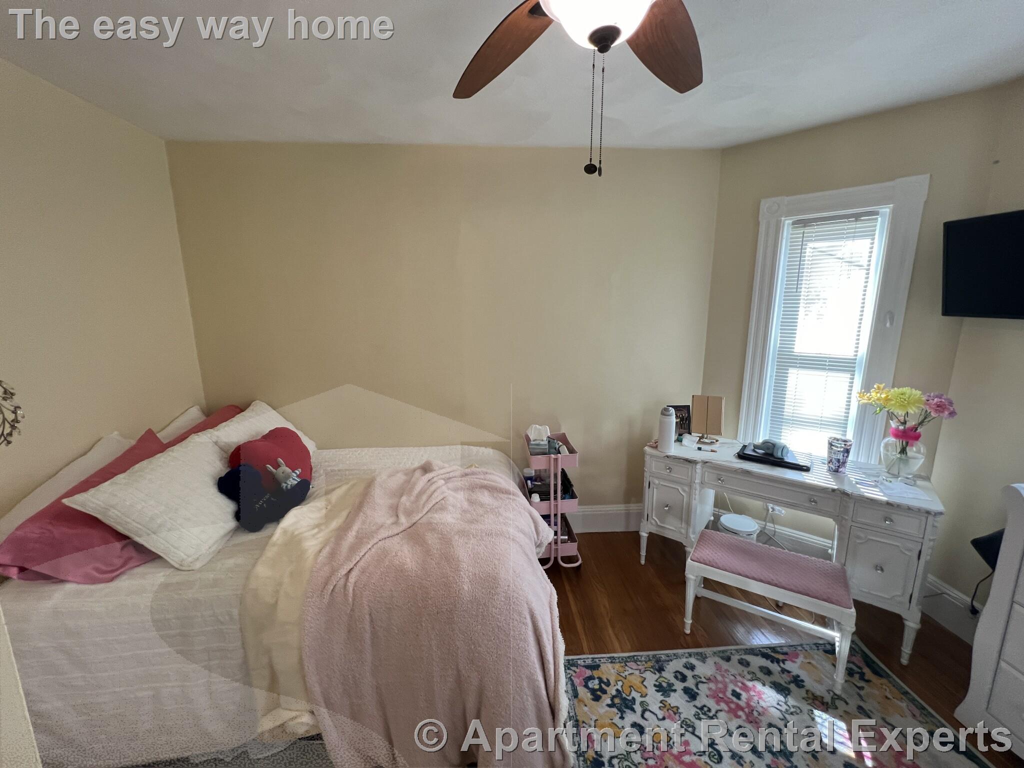 48 Gorham St, Davis Square