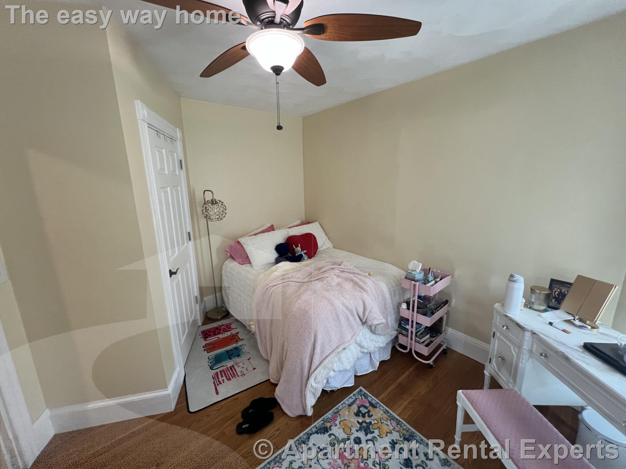 48 Gorham St, Davis Square