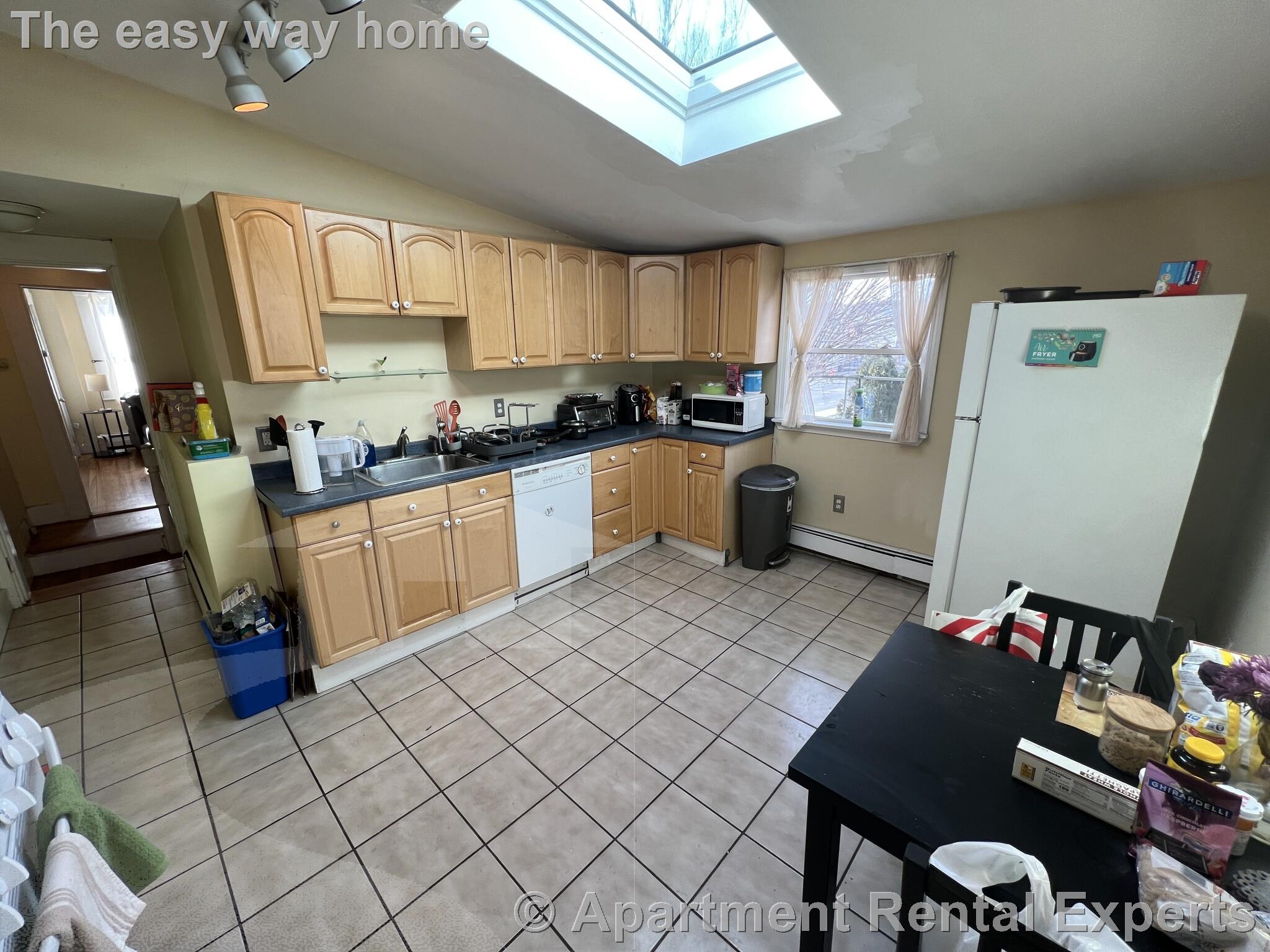 639 Somerville Ave, Porter Square