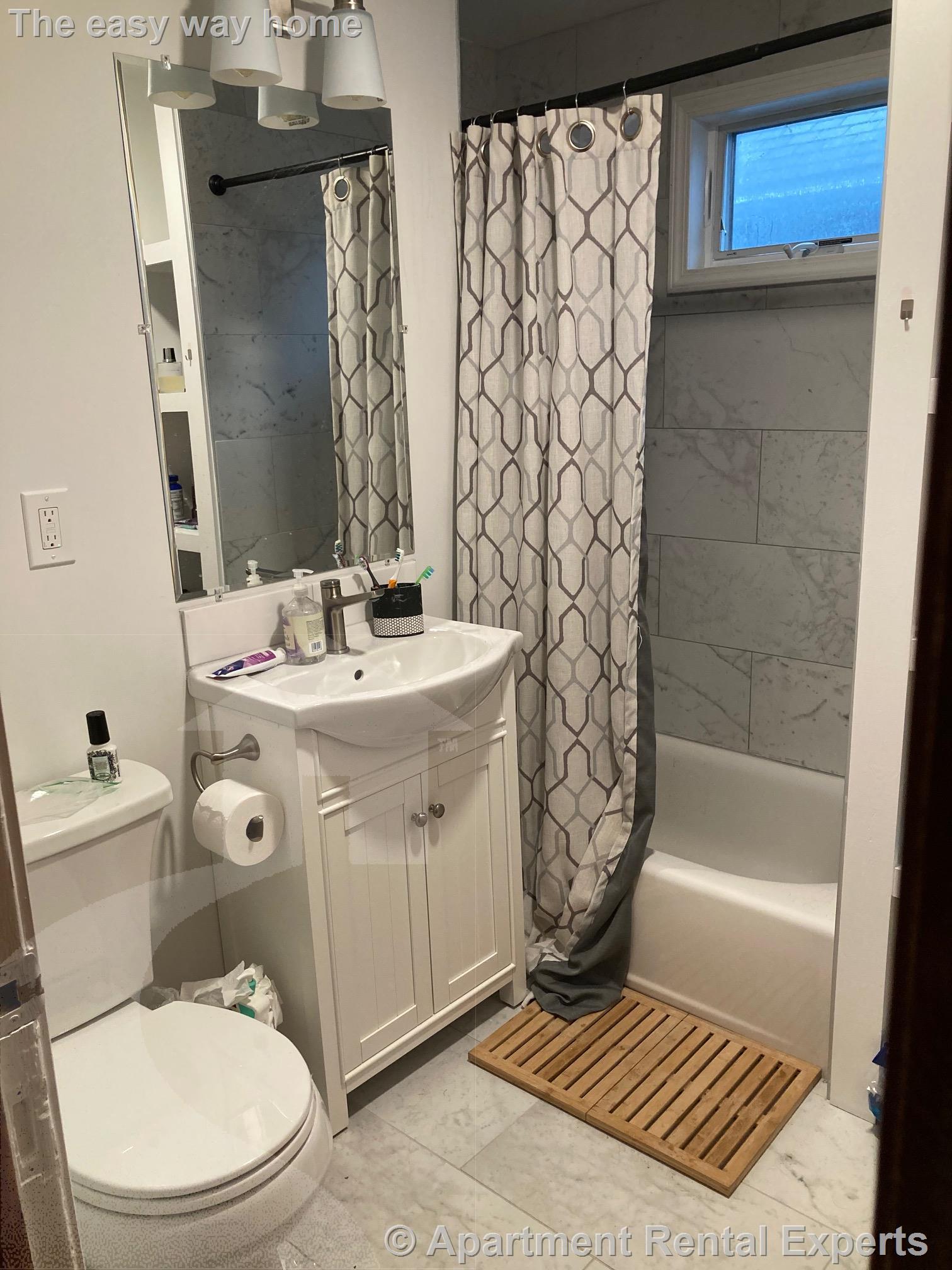 37 Walker St, Davis Square