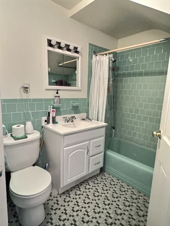 25 Garrison Rd, Aspinwall Hill