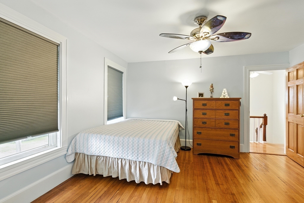 254 Park St, West Roxbury