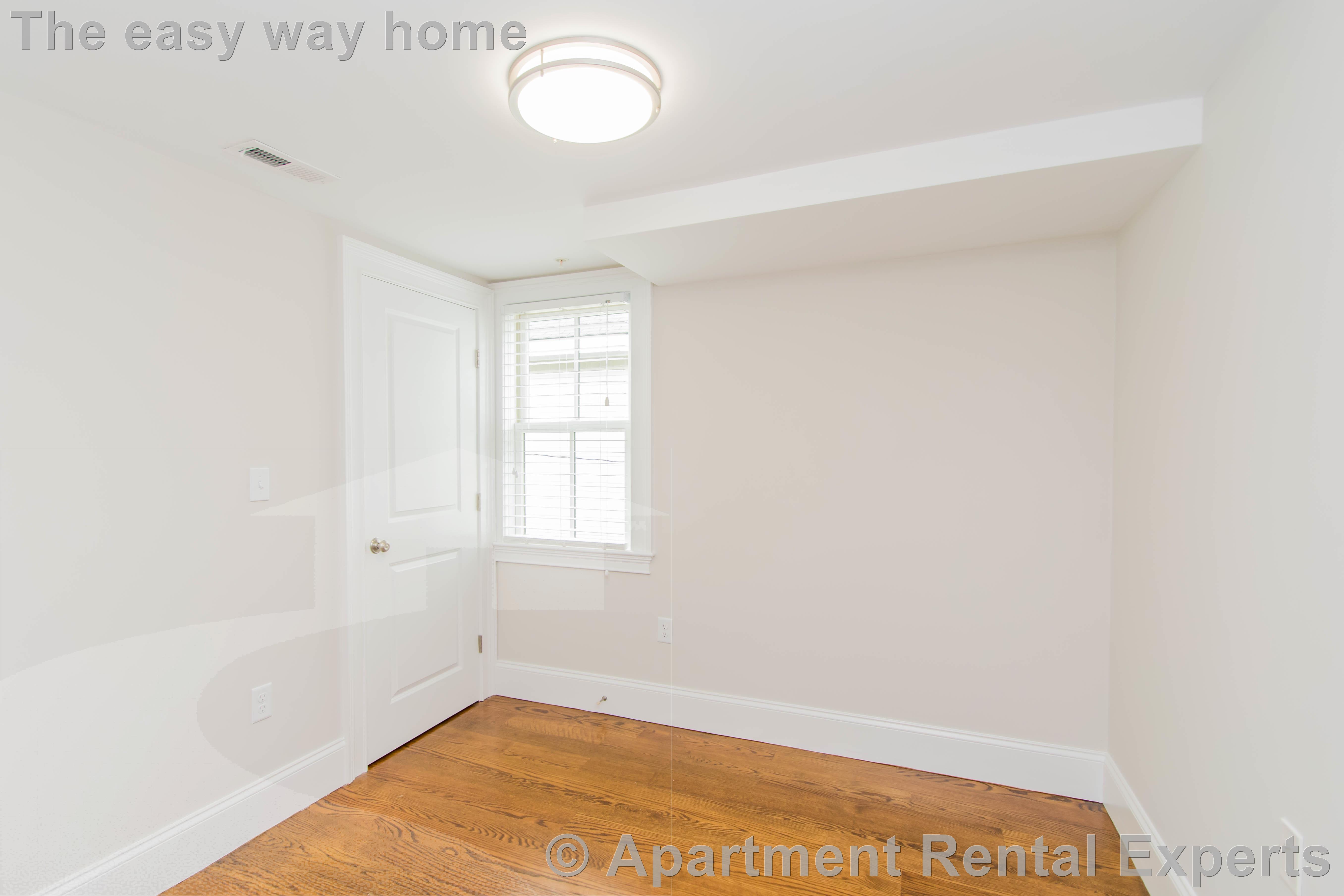 126 Columbia St, Central Square