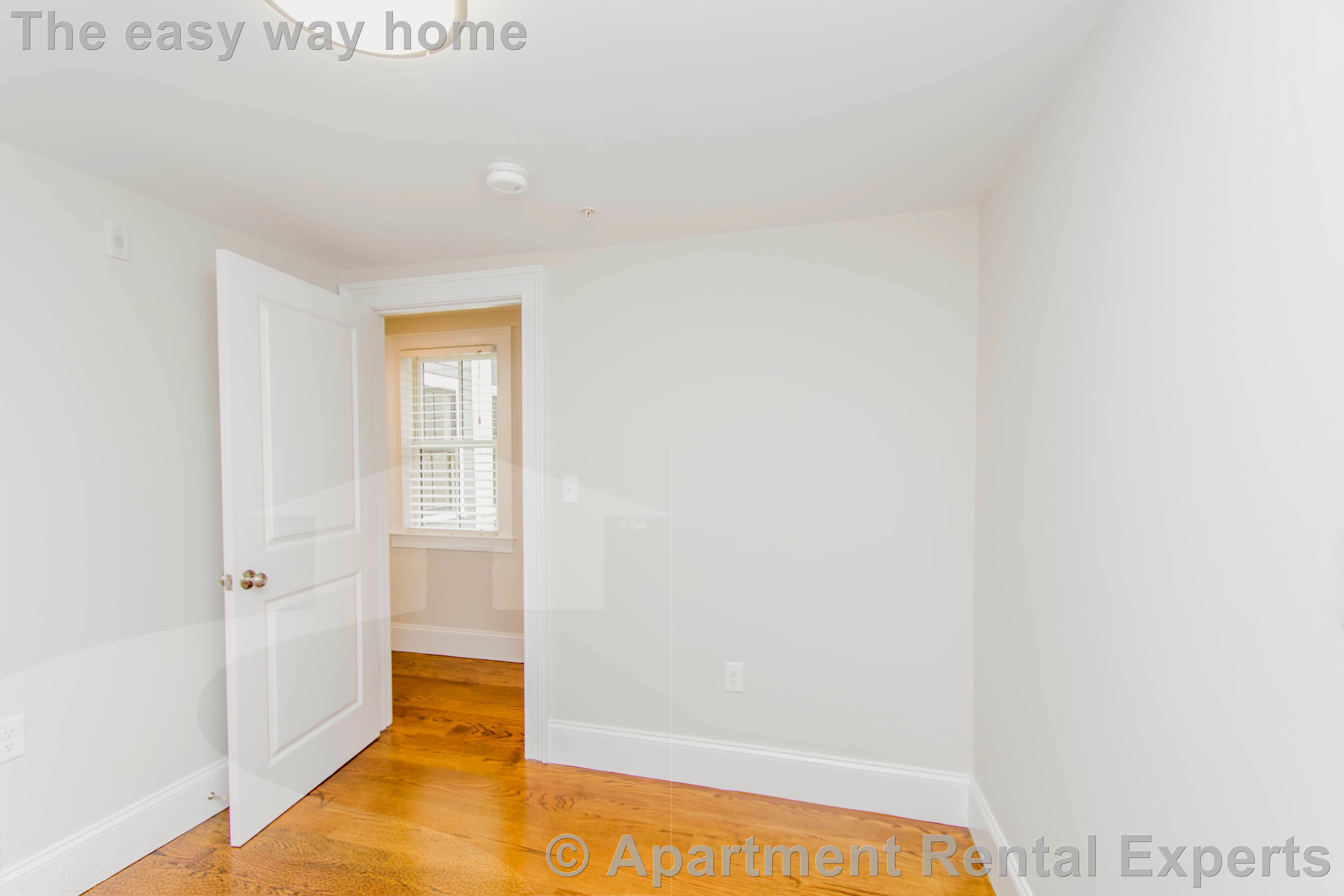 126 Columbia St, Central Square