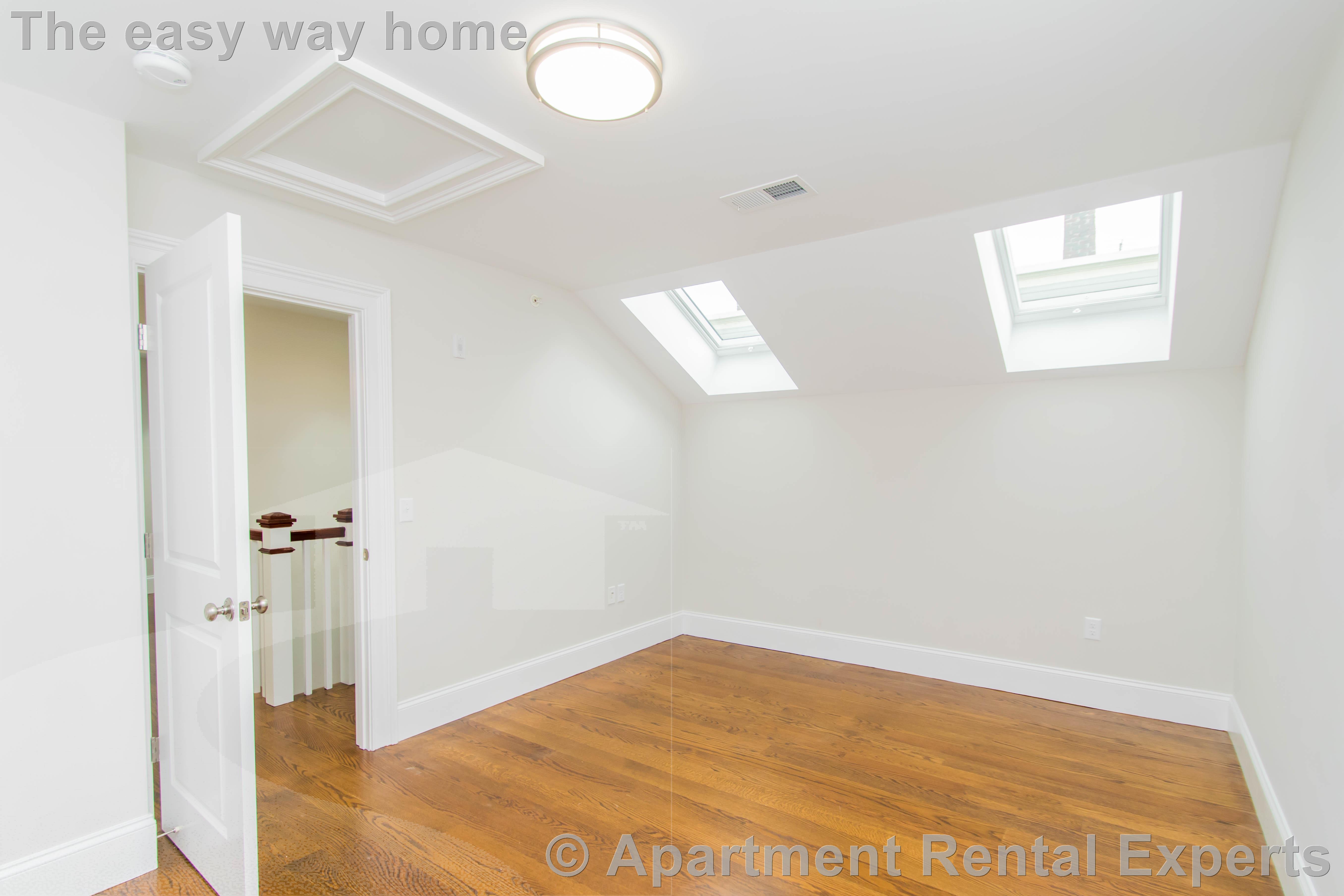 126 Columbia St, Central Square